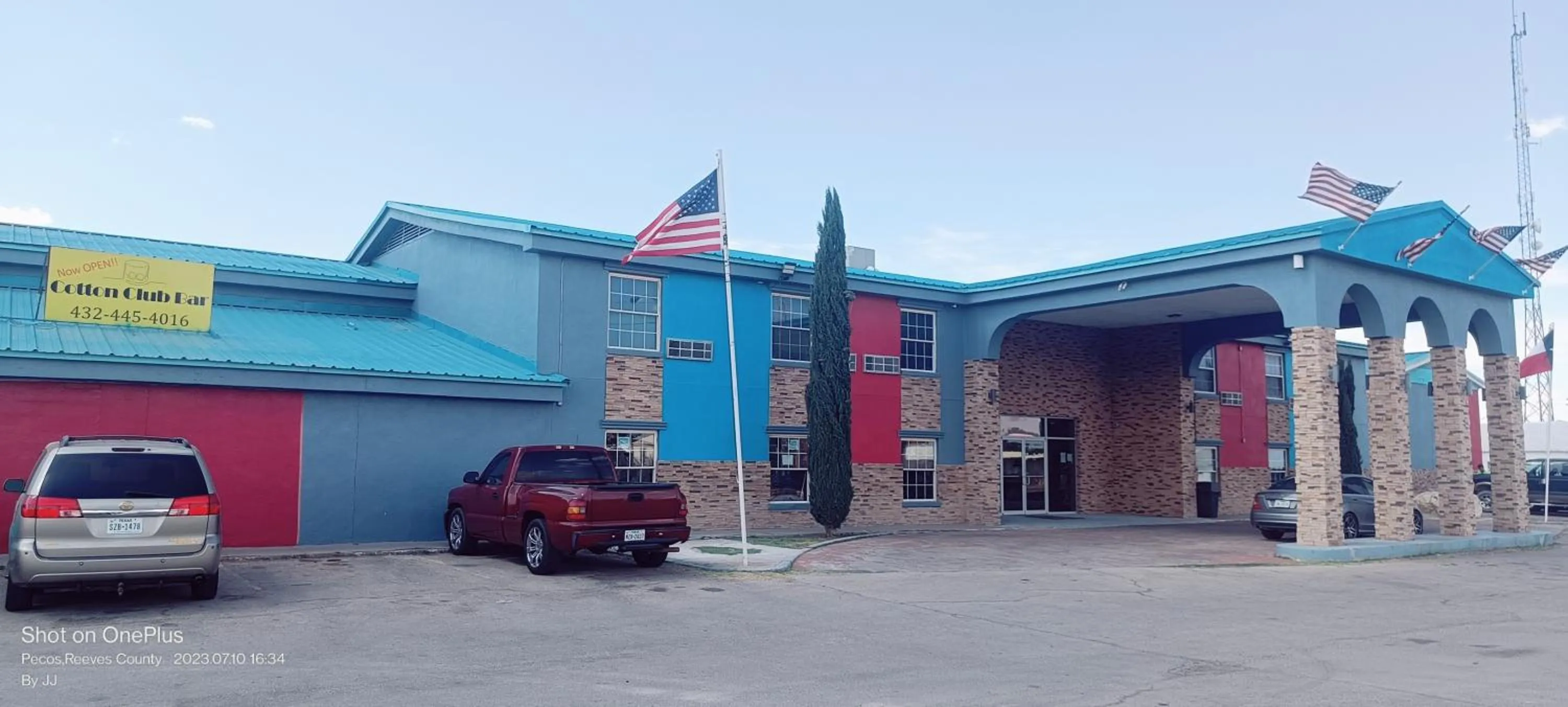 Property building in B&J HOTEL AND APARTMENTS