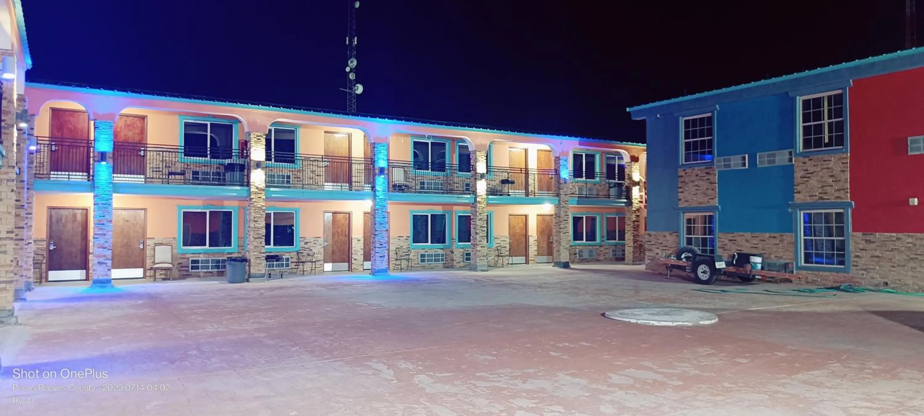 Property building in B&J HOTEL AND APARTMENTS