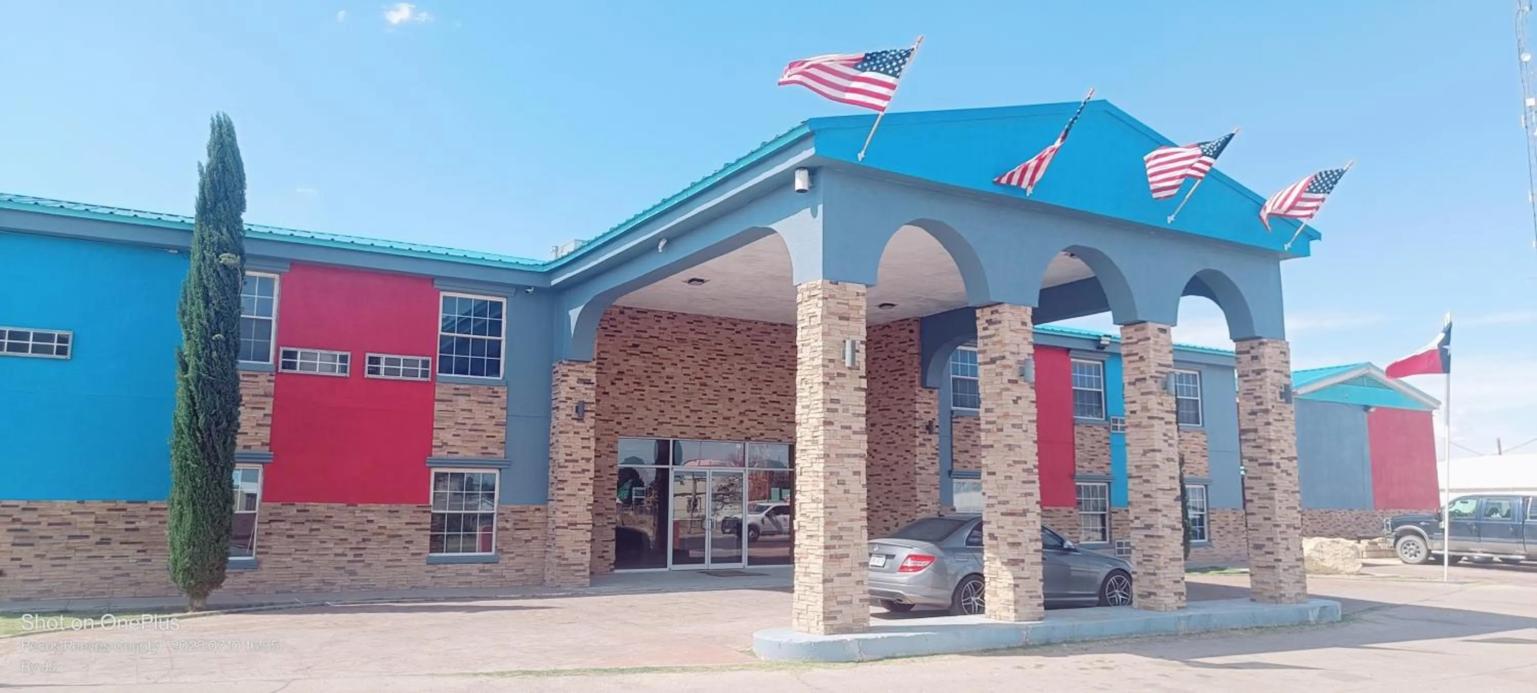 Property building in B&J HOTEL AND APARTMENTS