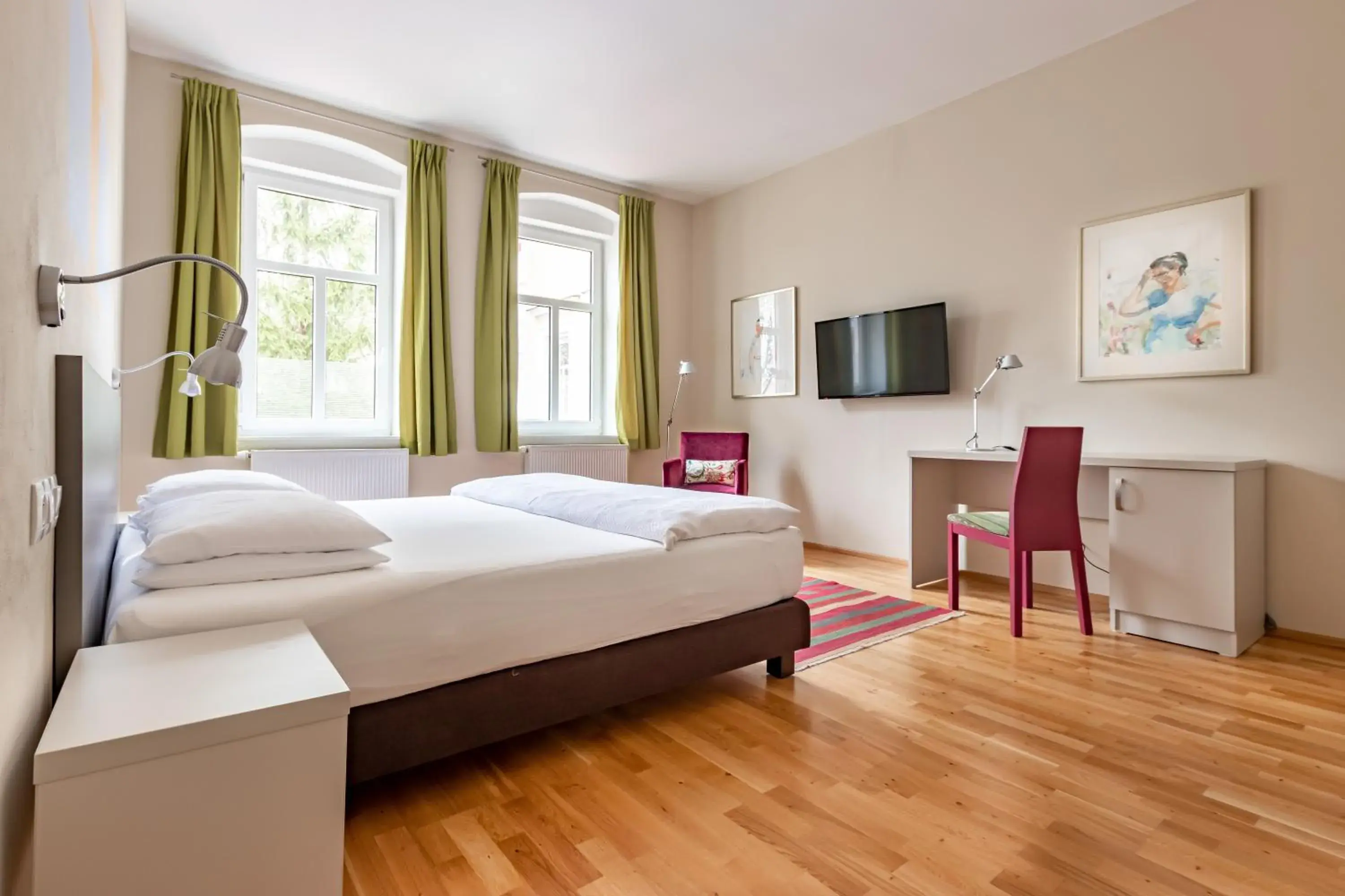 Deluxe Double Room in Boutique Hotel SwissHouse Deluxe Double Room in Boutique Hotel SwissHouse