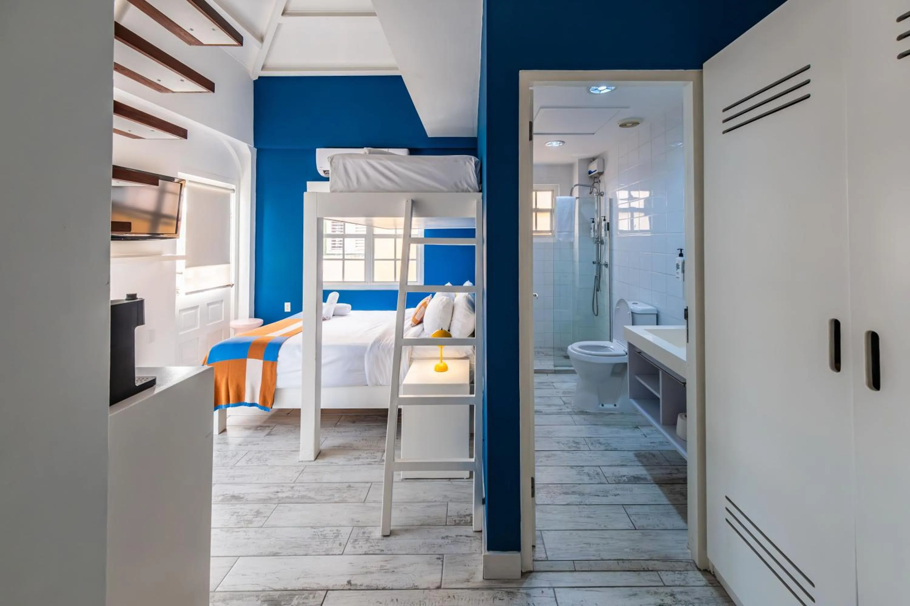 Bedroom in The Freedom Hotel