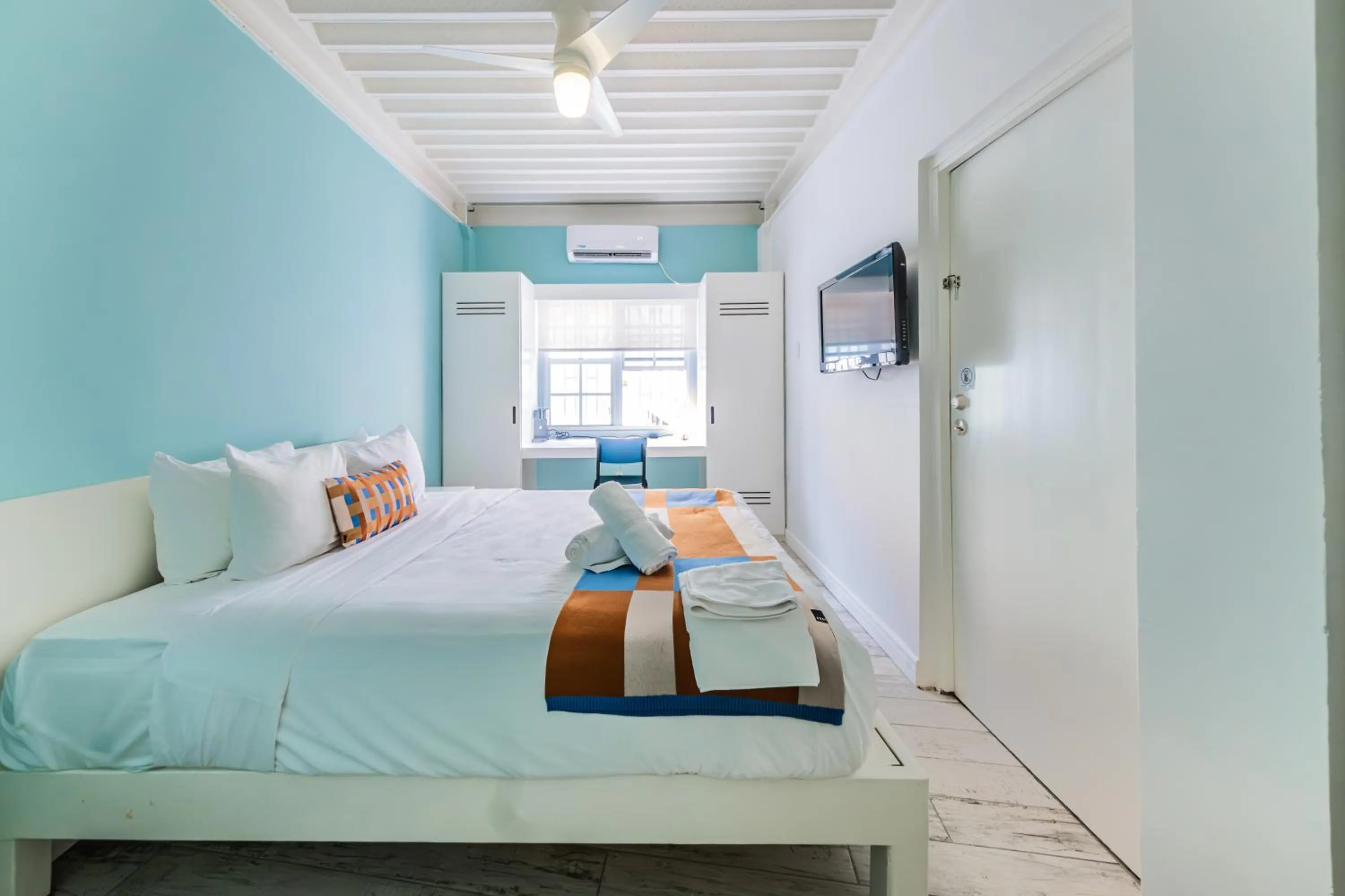 Bedroom, Bed in The Freedom Hotel