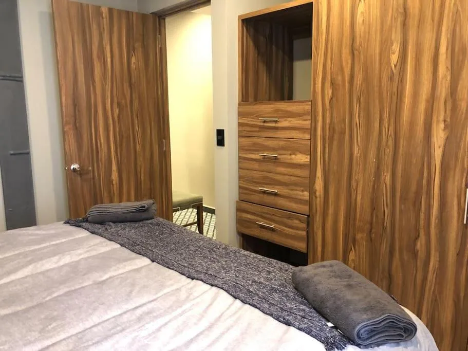 Departamento muy amplio y moderno en la CONDESA