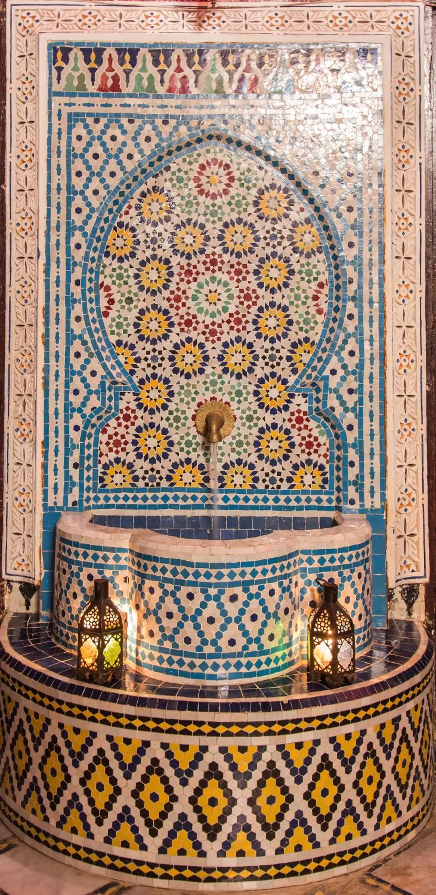 Decorative detail in Riad Meski