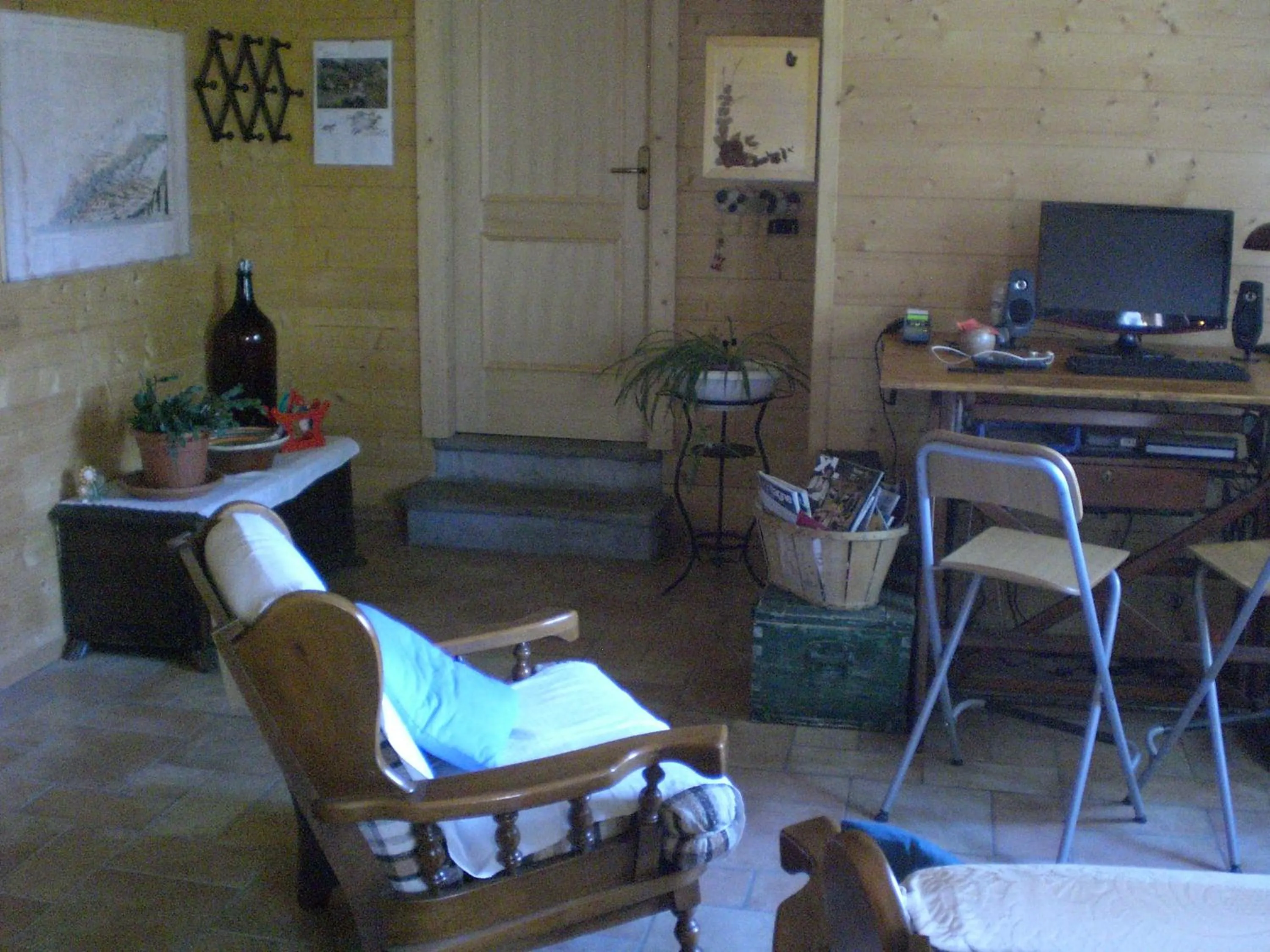 Photo of the whole room in Pera Rionda