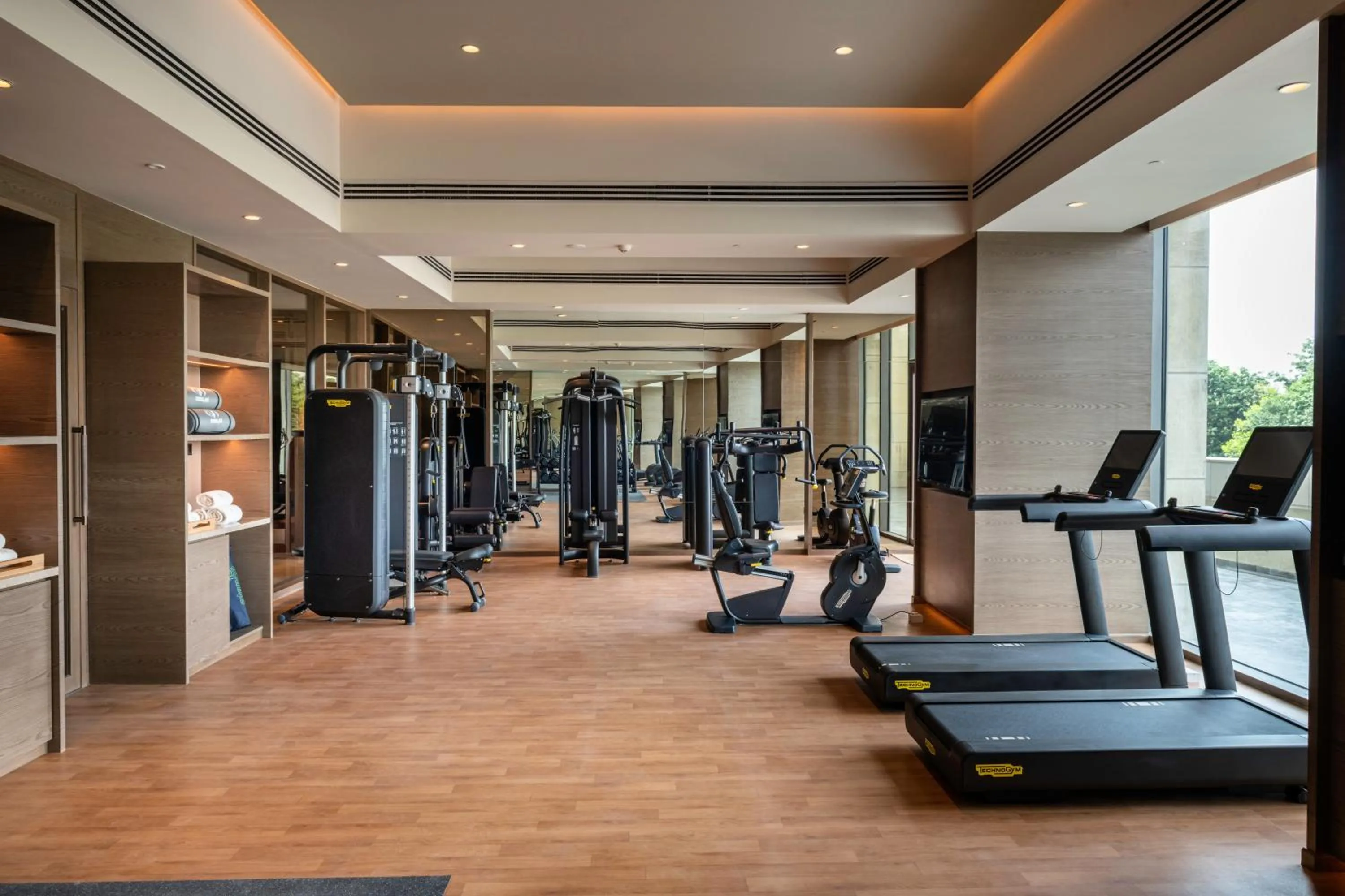 Fitness centre/facilities in Taj Lakefront Bhopal