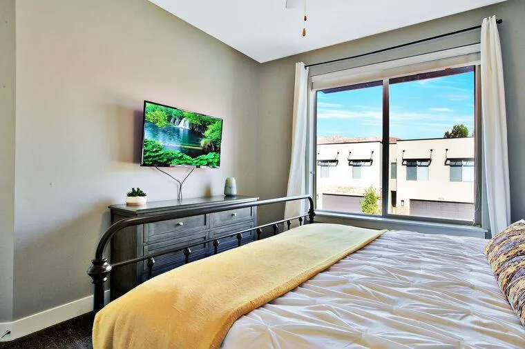 Bed in Entrada at Moab 421 and 425