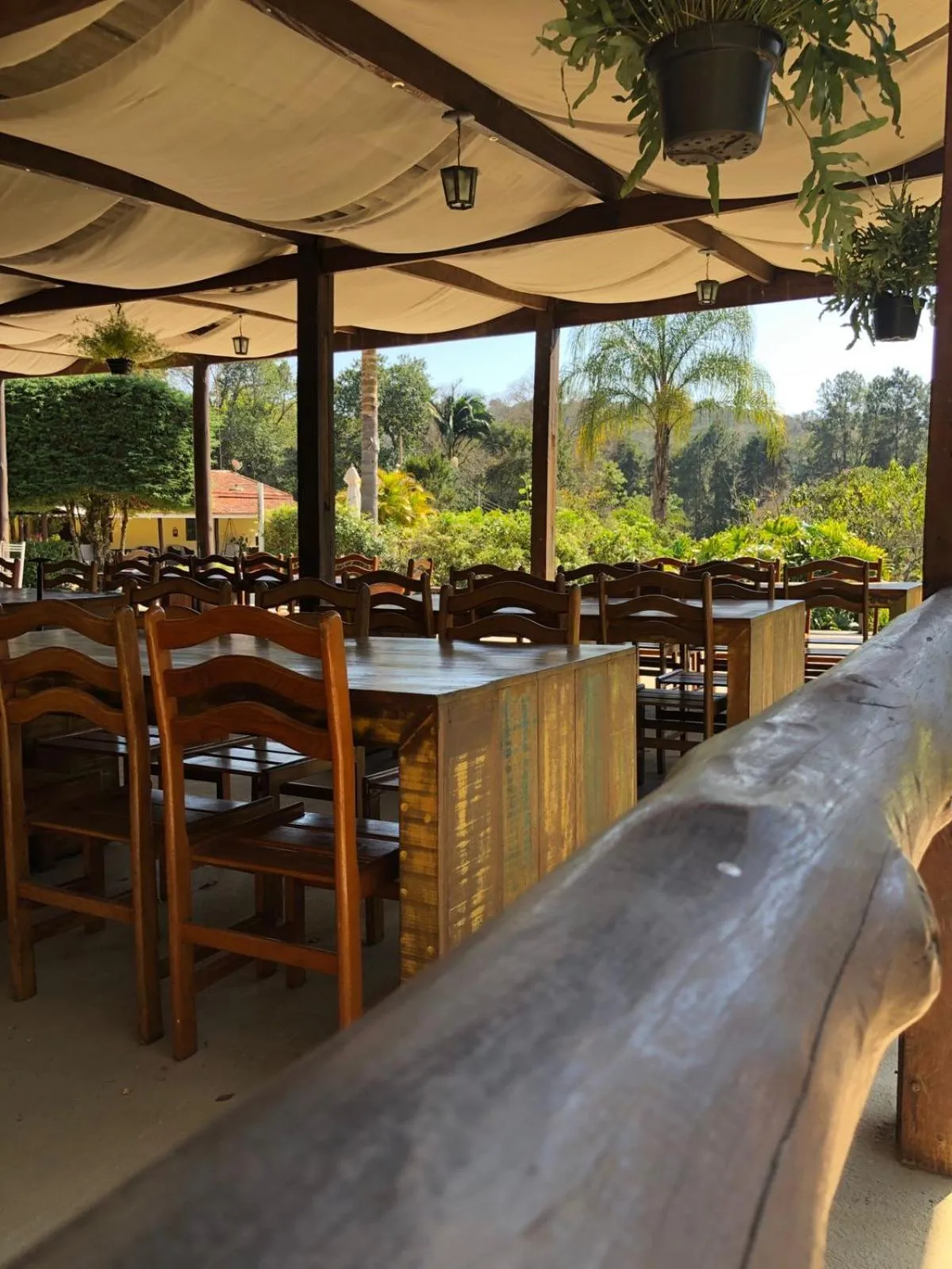 Restaurant/places to eat in Pousada Realeza Atibaia