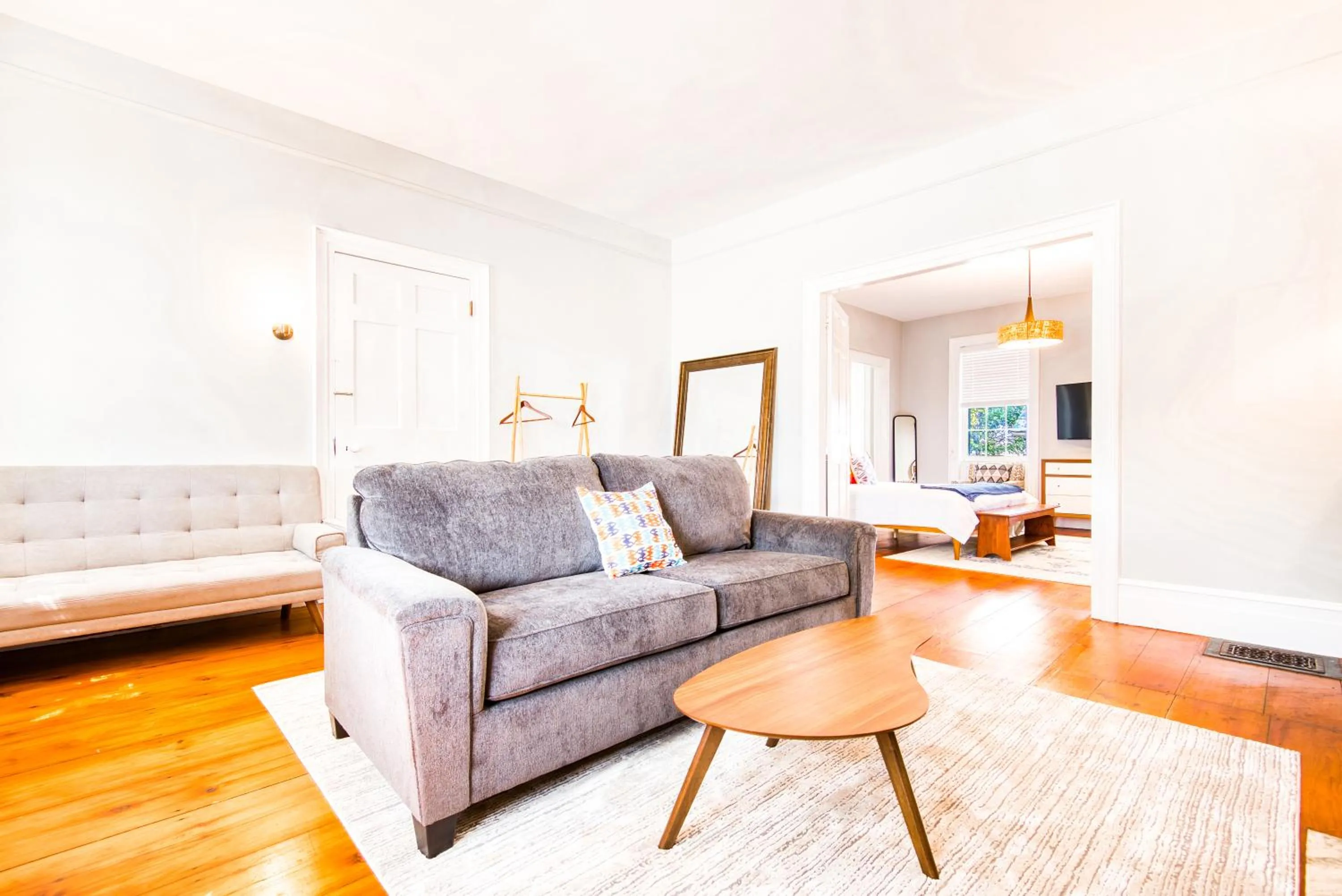 Living room in Hudson Mariner