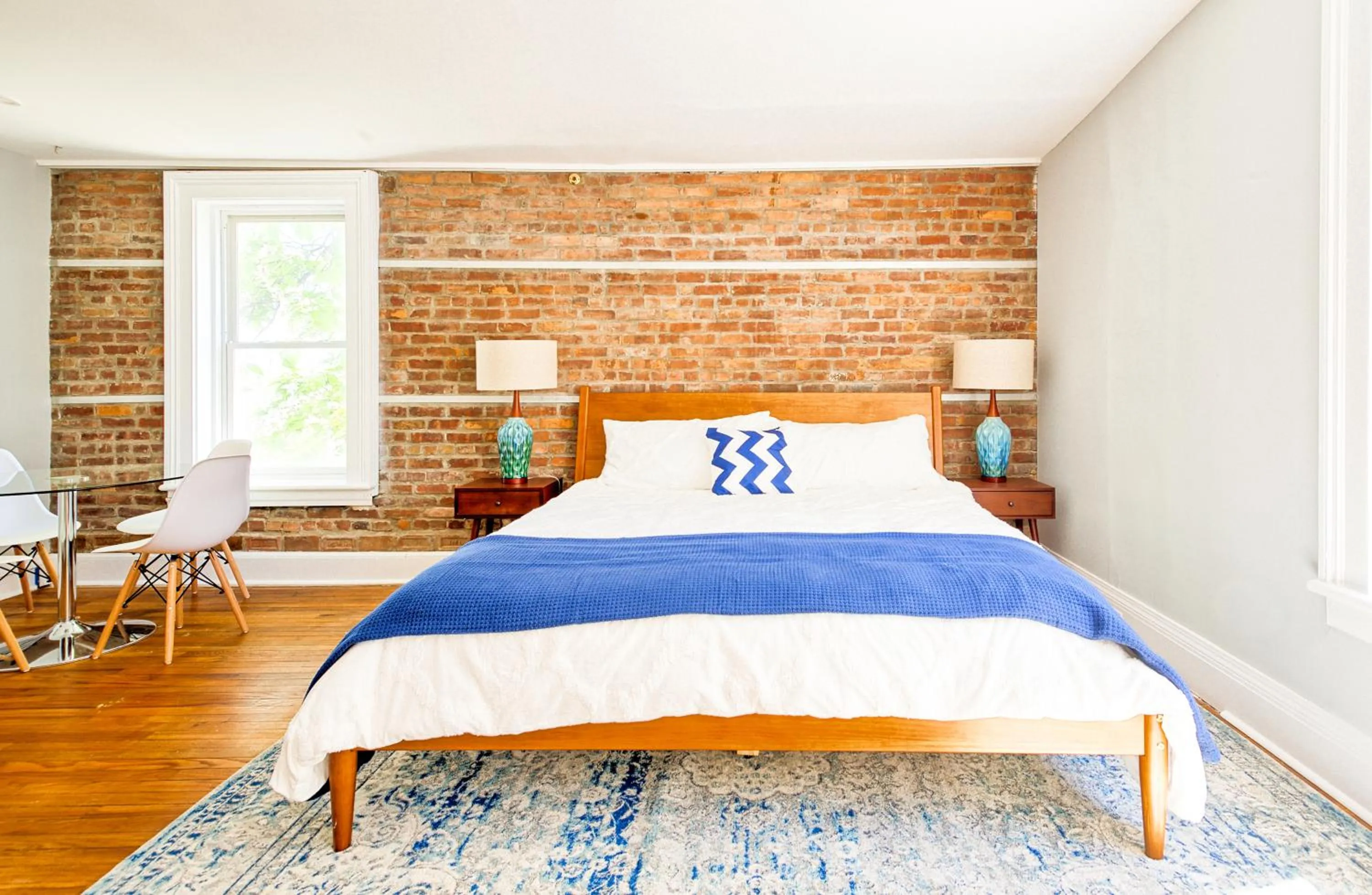 Bedroom, Bed in Hudson Mariner