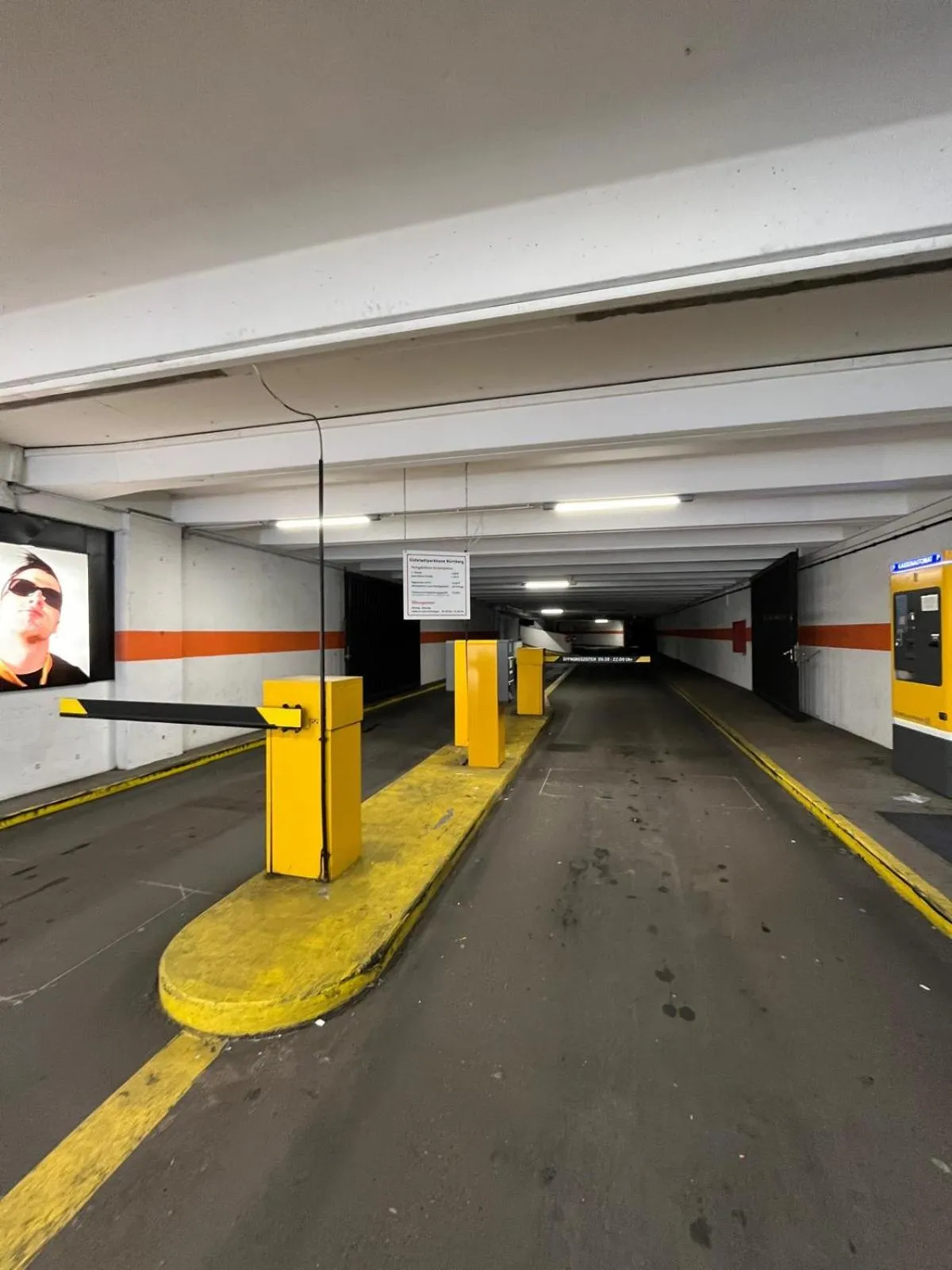 Parking in Hotel Central City Hbf Nürnberg Garni