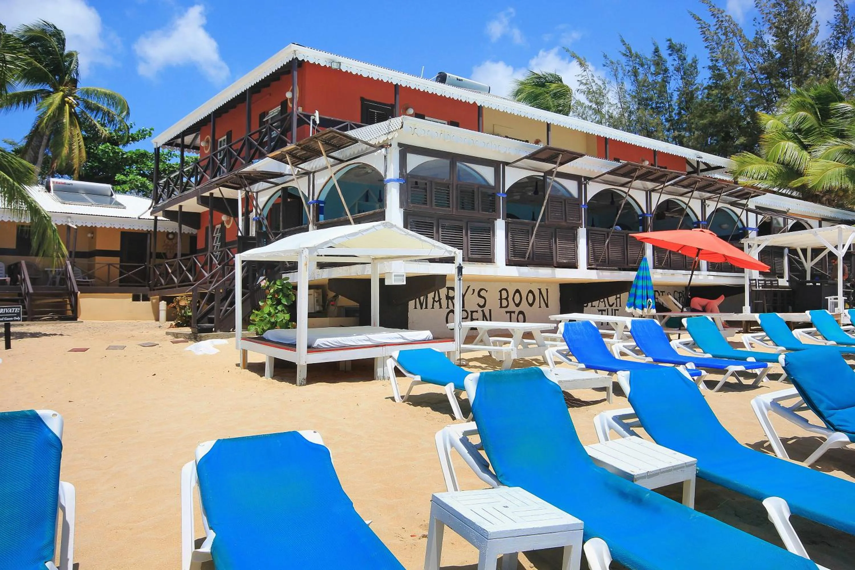 Restaurant/places to eat in Mary's Boon Beach Resort & Spa