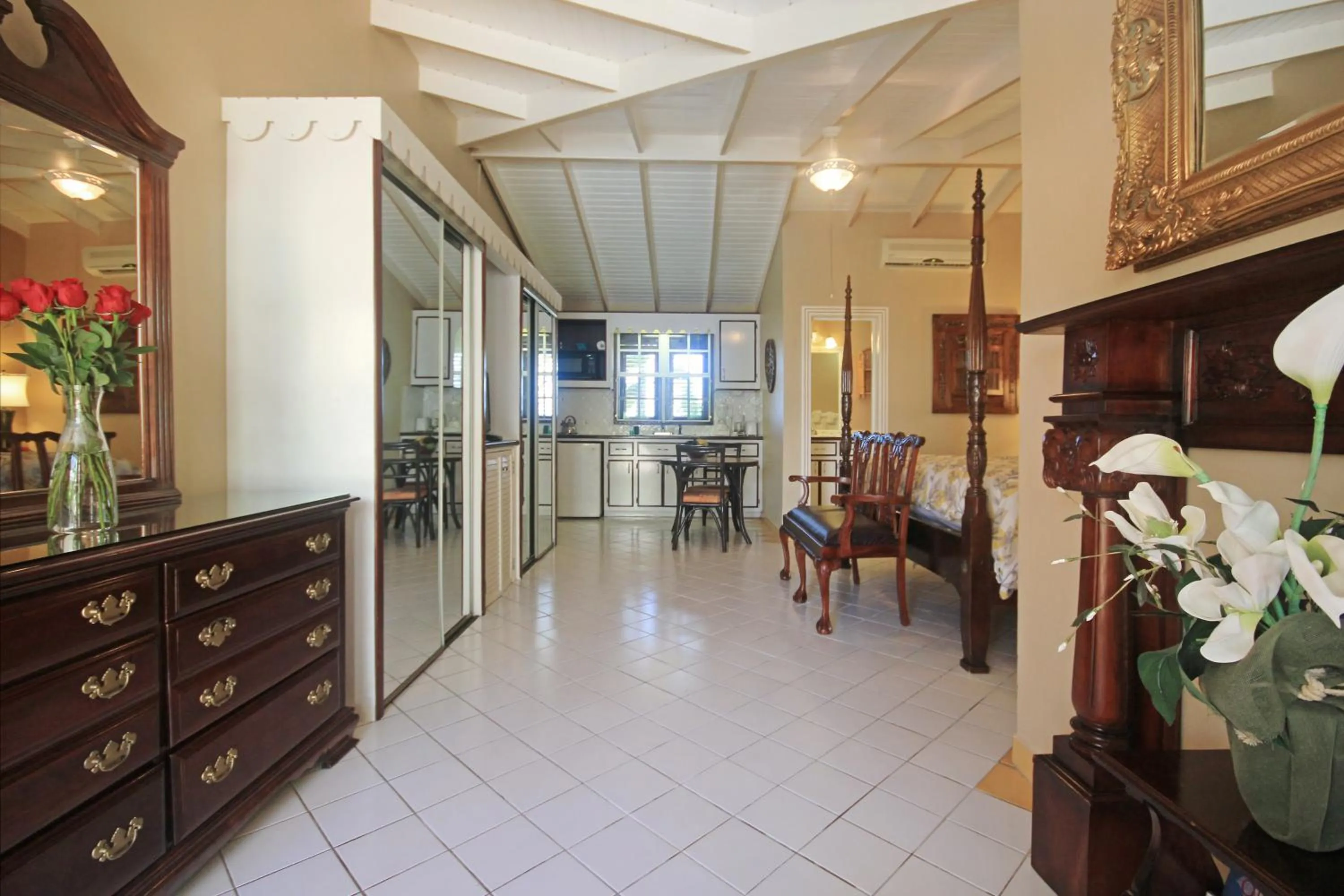 Kitchen or kitchenette in Mary's Boon Beach Resort & Spa