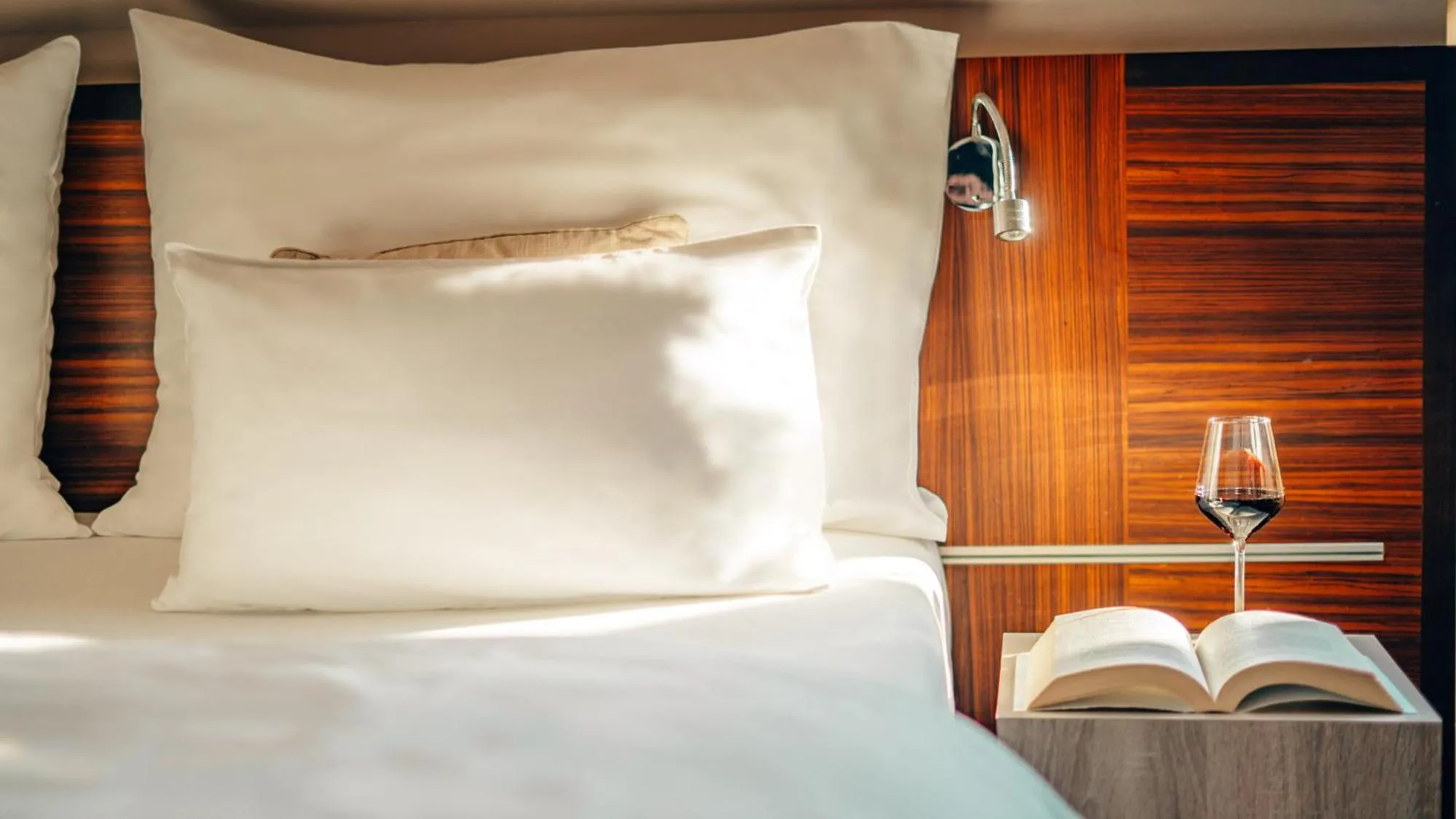 Bed in Boutique Hotel Klarov