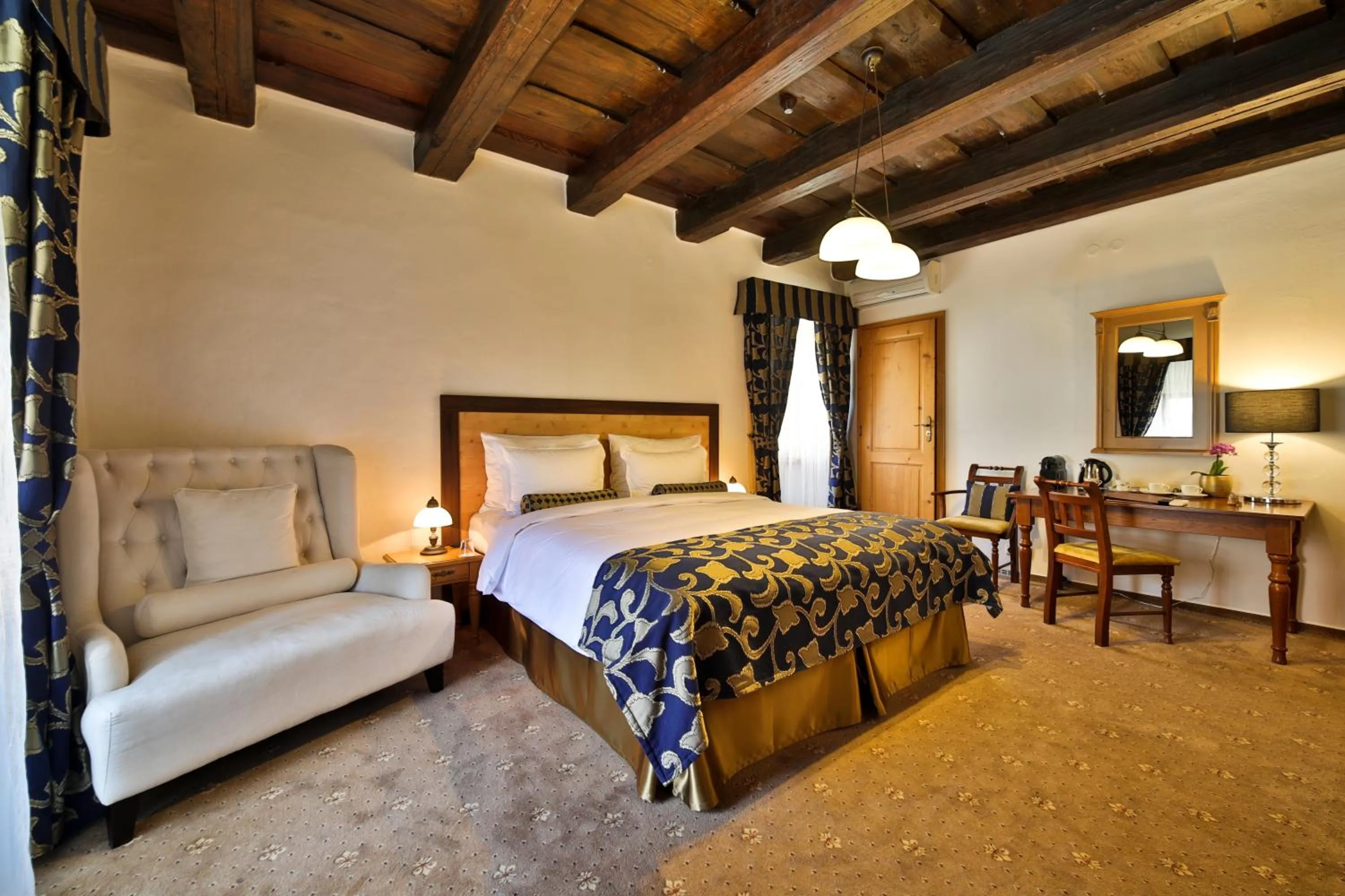 Photo of the whole room, Bed in Hotel Questenberg