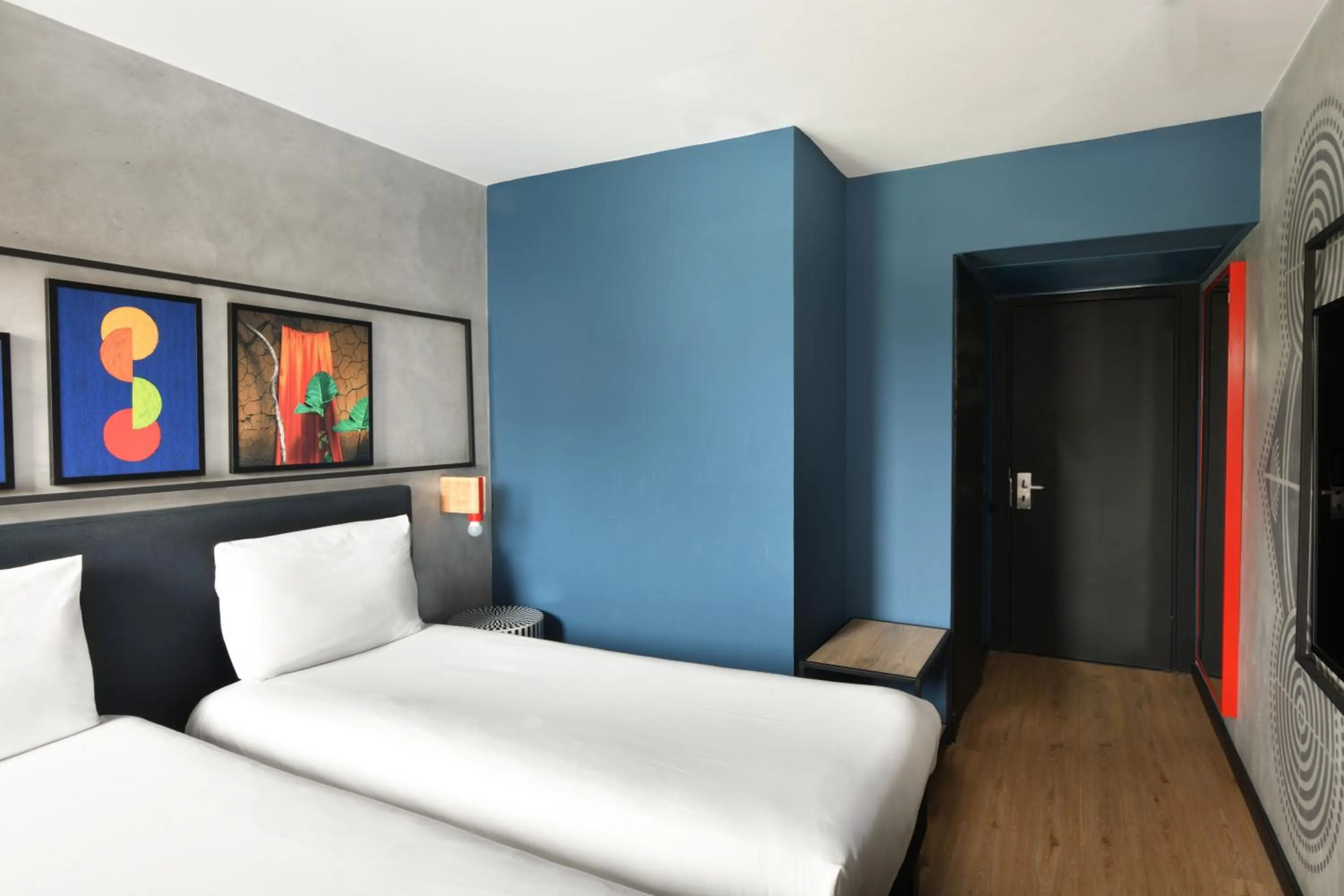 Bedroom, Bed in Ibis Styles Abidjan Plateau