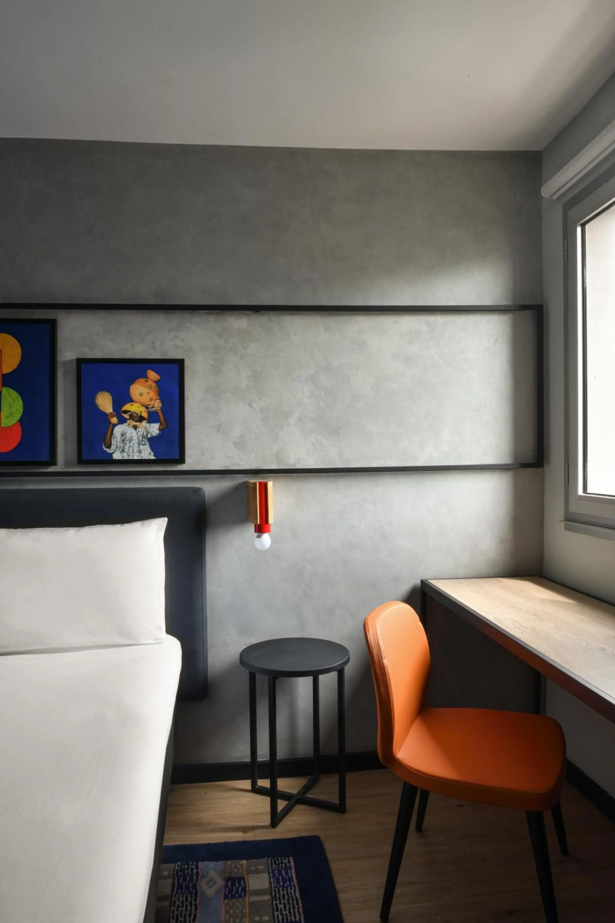 Seating area in Ibis Styles Abidjan Plateau