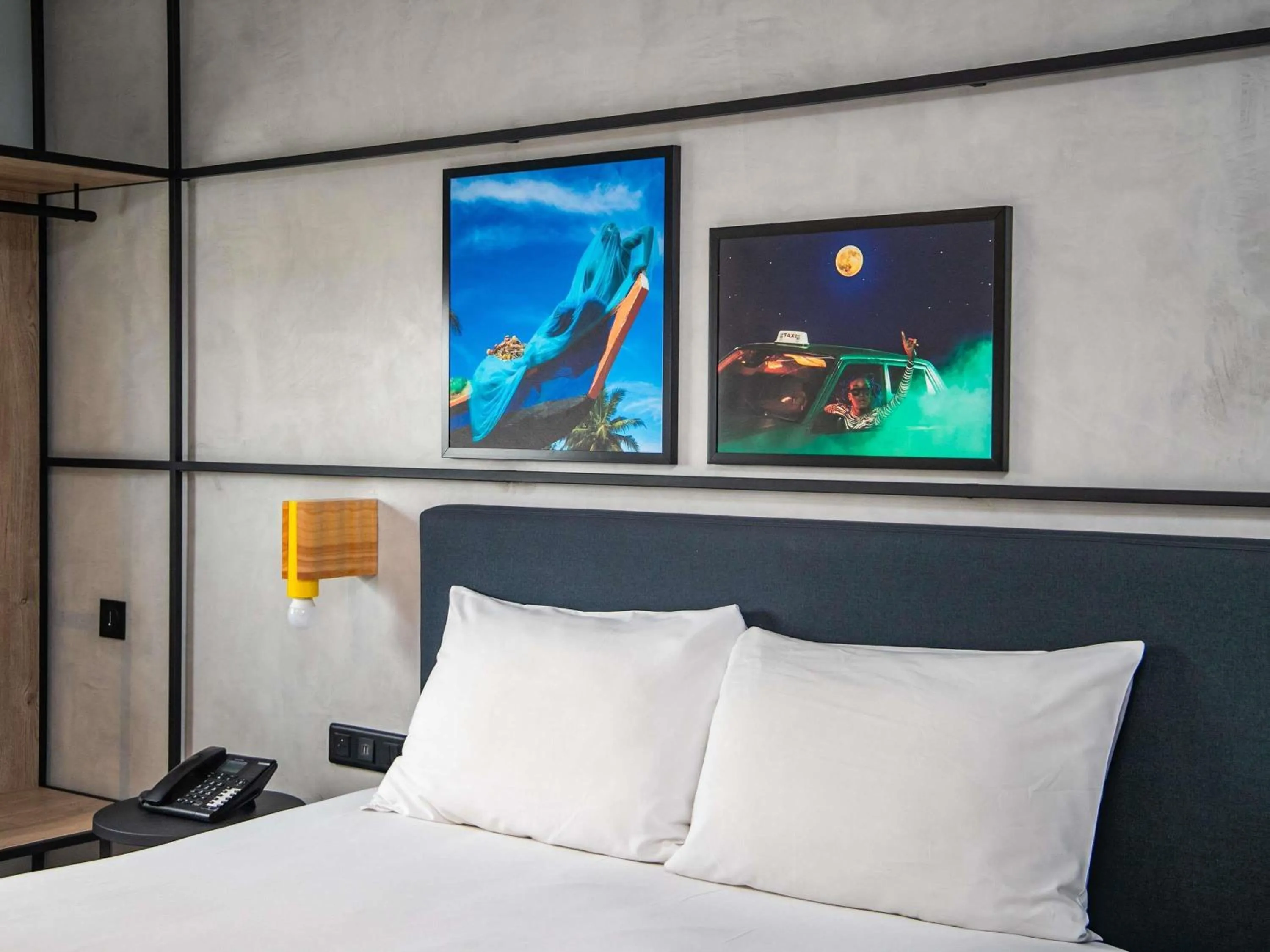 Bedroom, Bed in Ibis Styles Abidjan Marcory