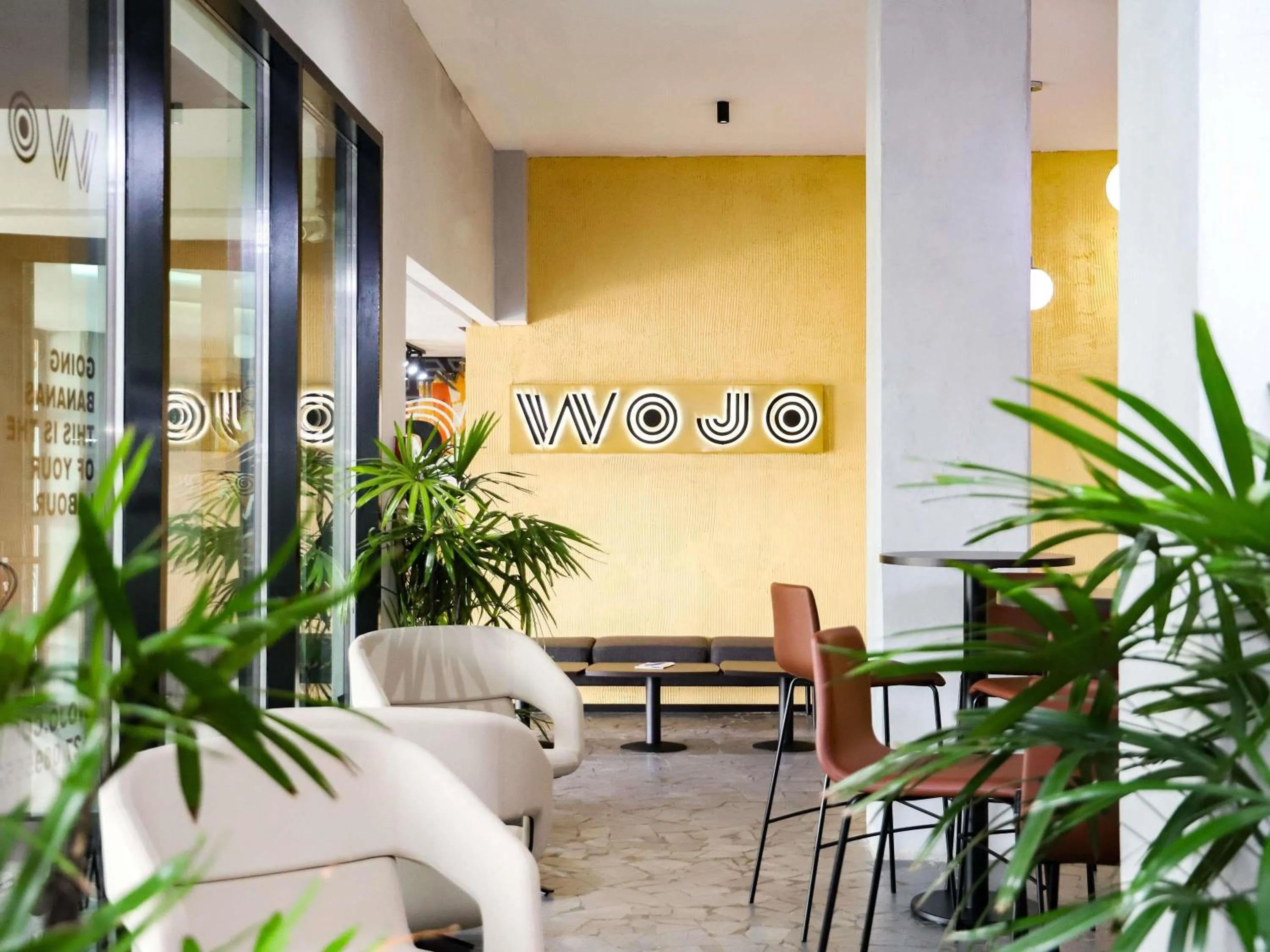 Property building in Pullman Abidjan