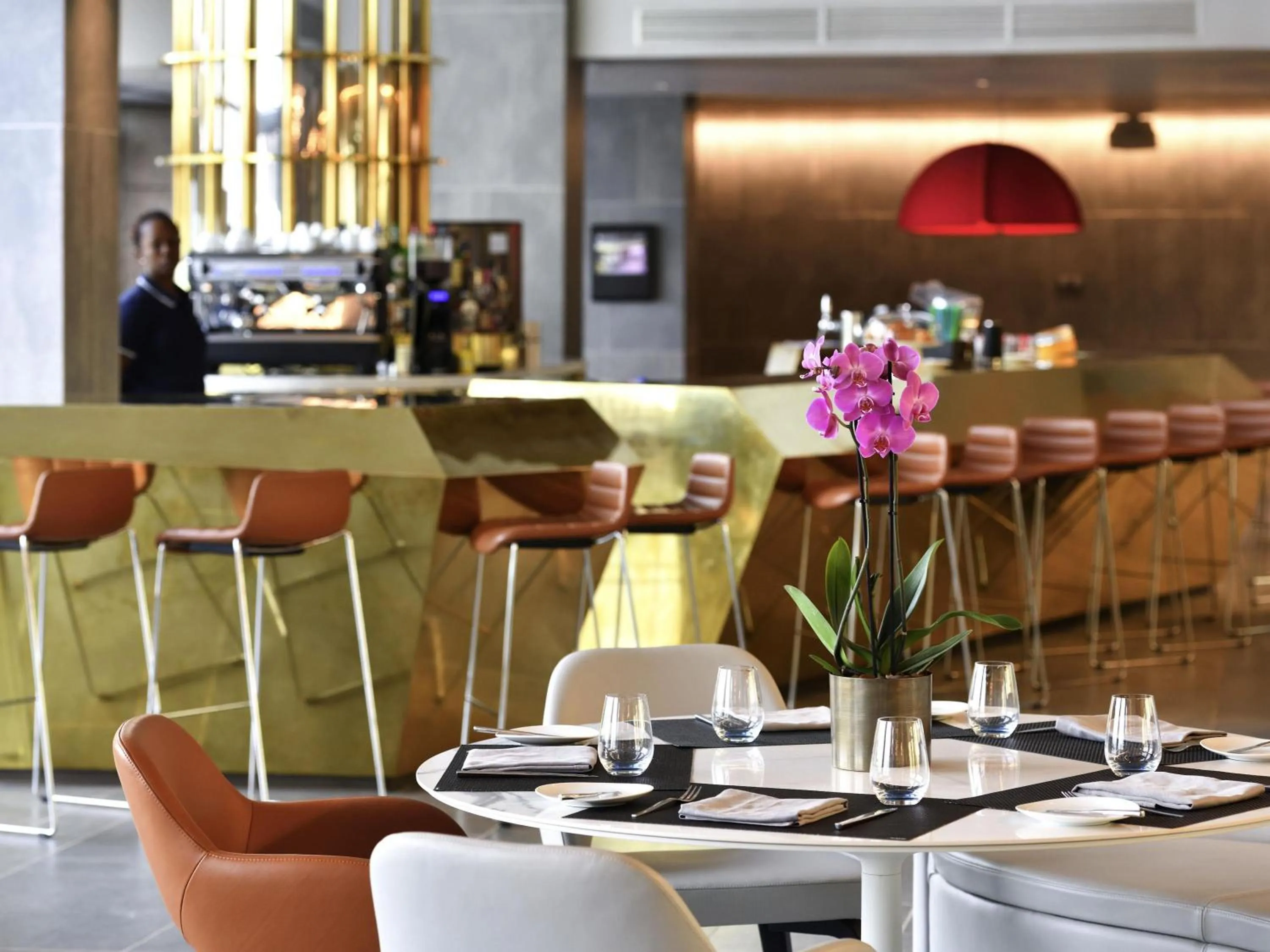 Restaurant/places to eat in Pullman Abidjan