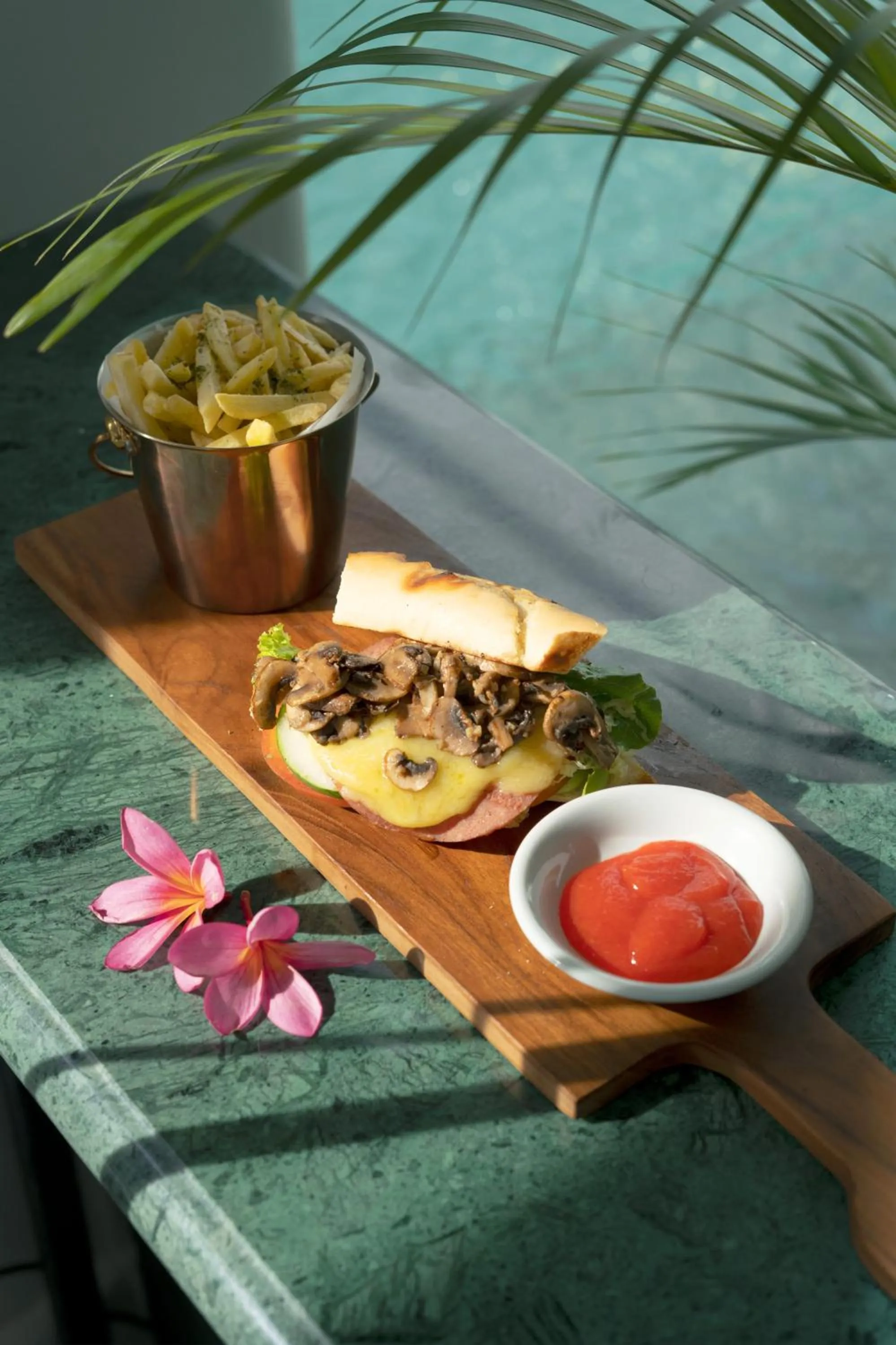 Food in MAHALAYA The Legacy Hotel