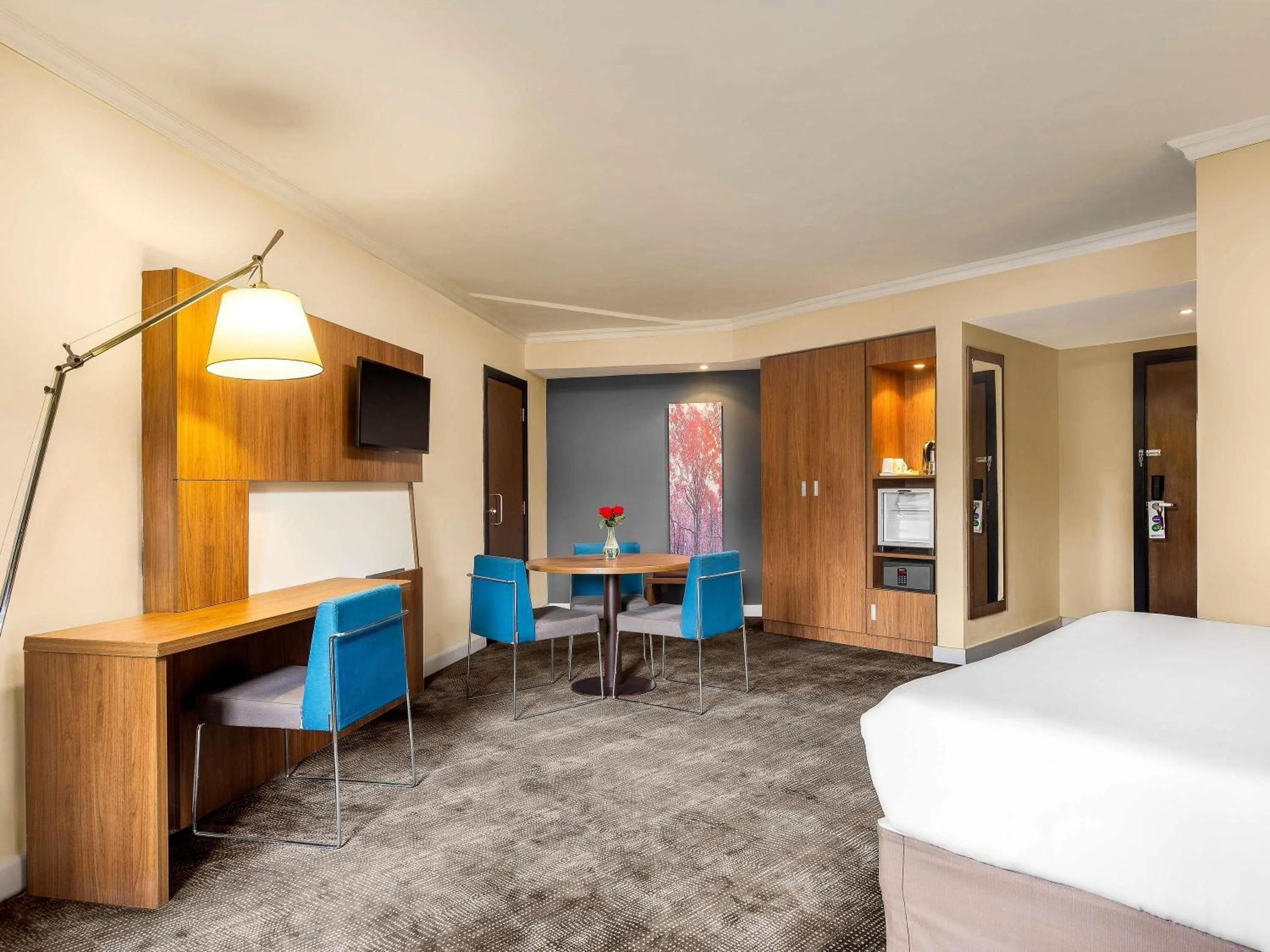 Bedroom, Bed in Novotel Port Harcourt