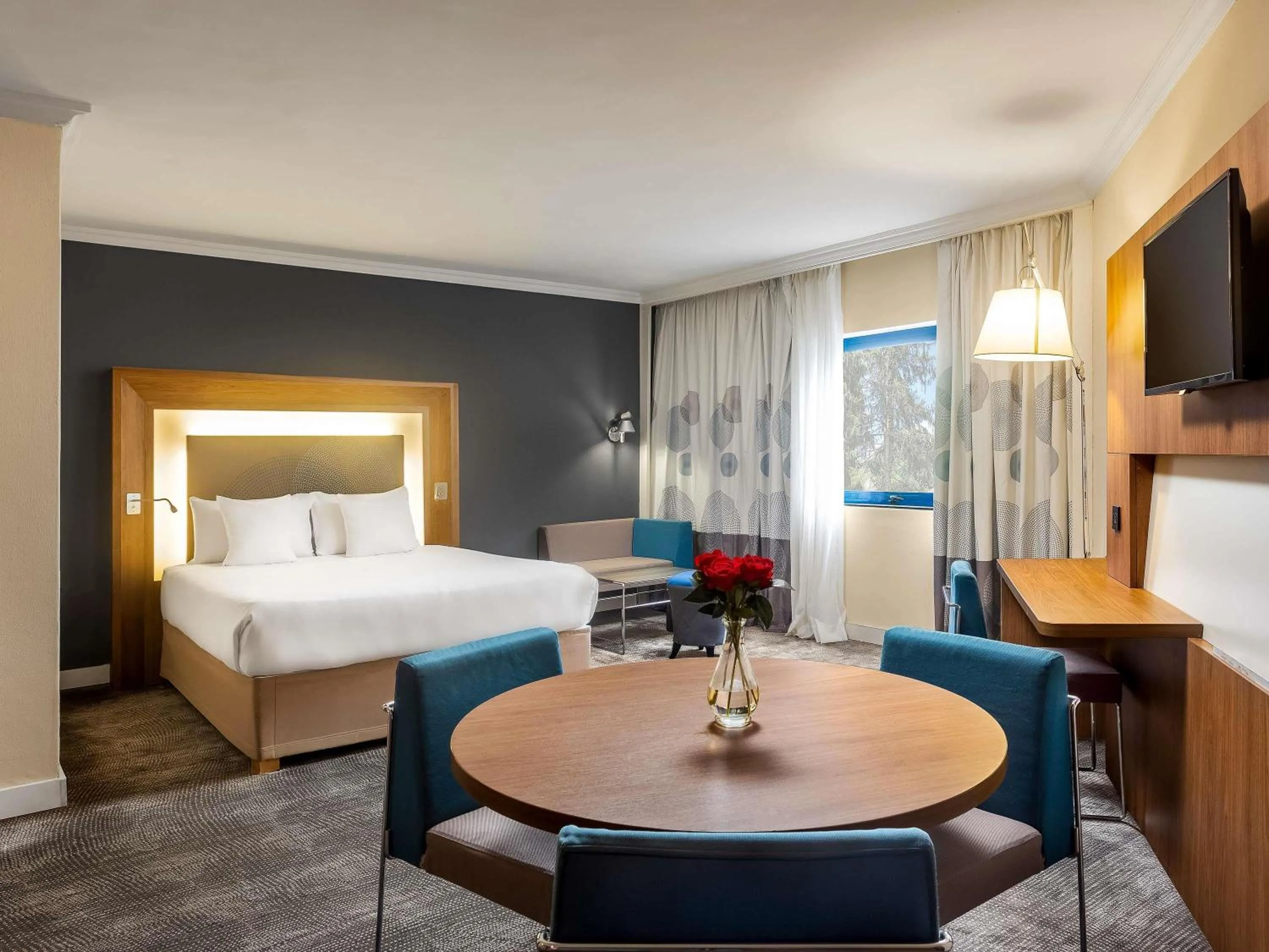 Bedroom, Bed in Novotel Port Harcourt