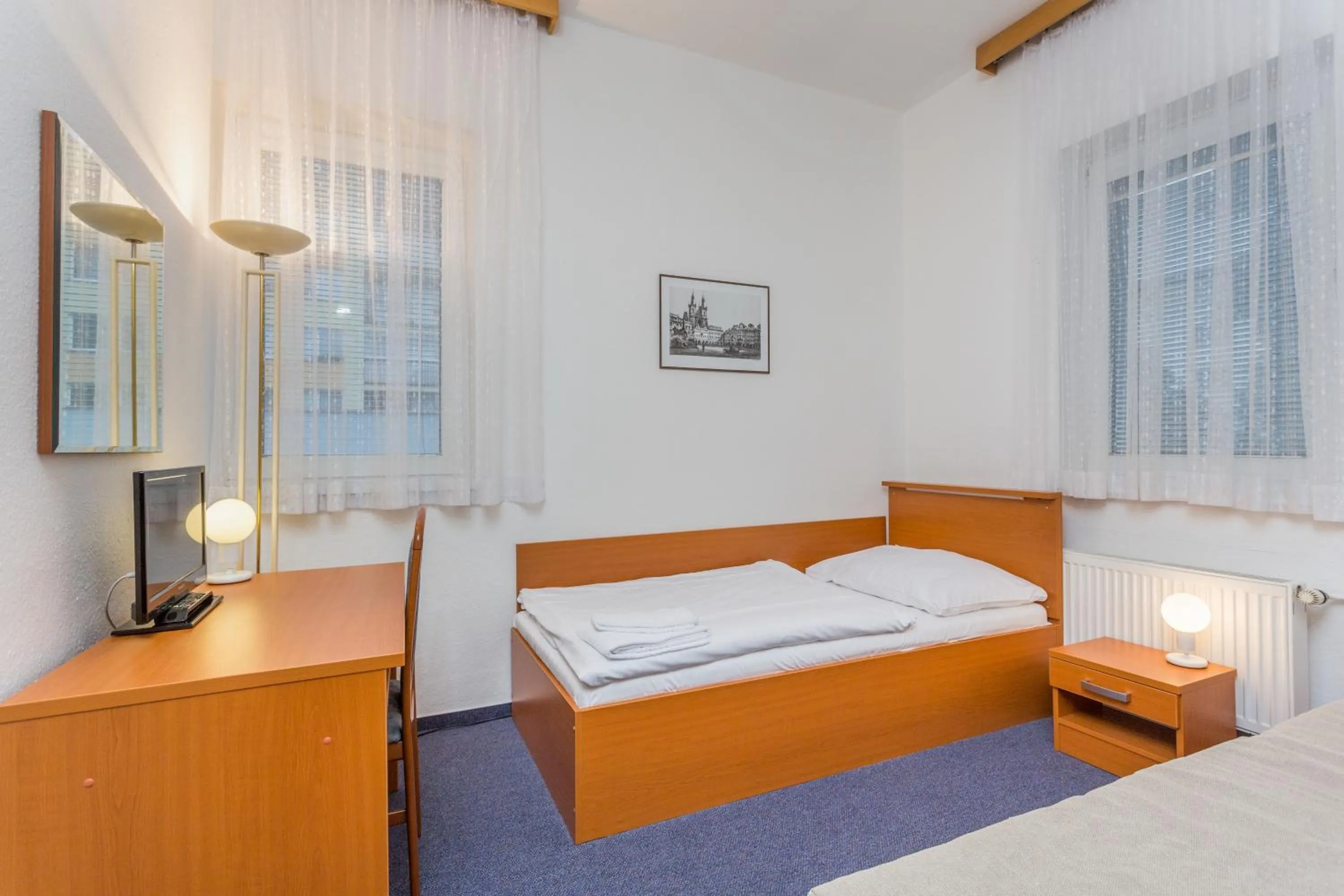 Bedroom, Bed in Hotel Astra