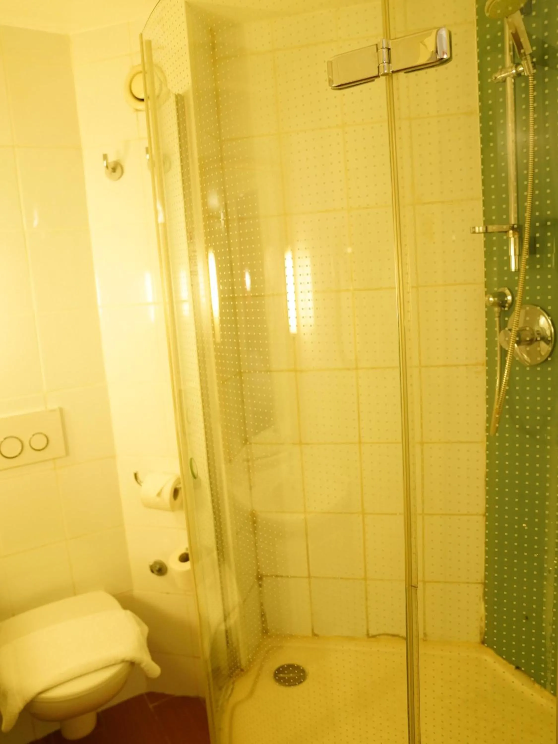 Bedroom in Ibis Lagos Airport