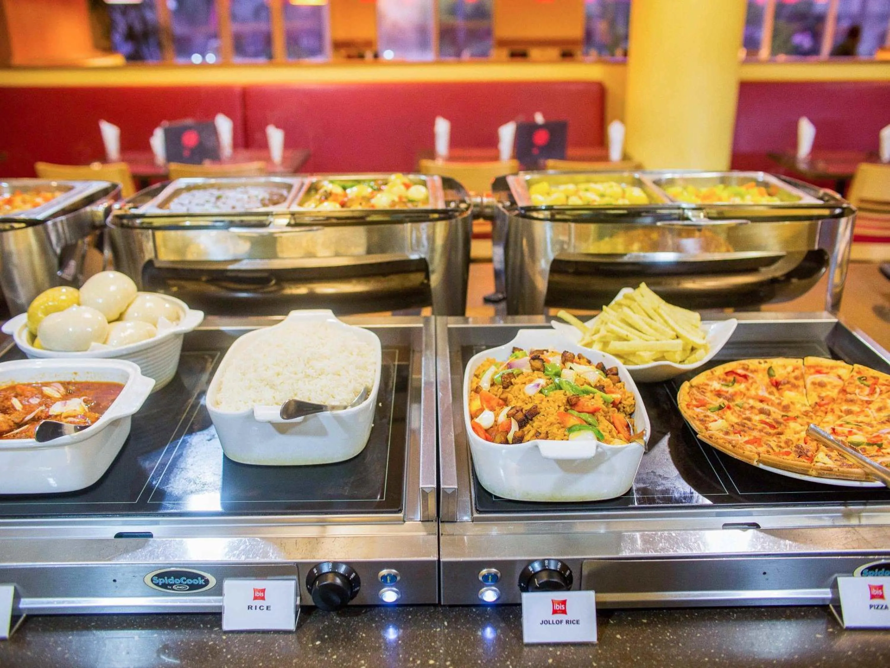 Restaurant/places to eat in Ibis Lagos Airport