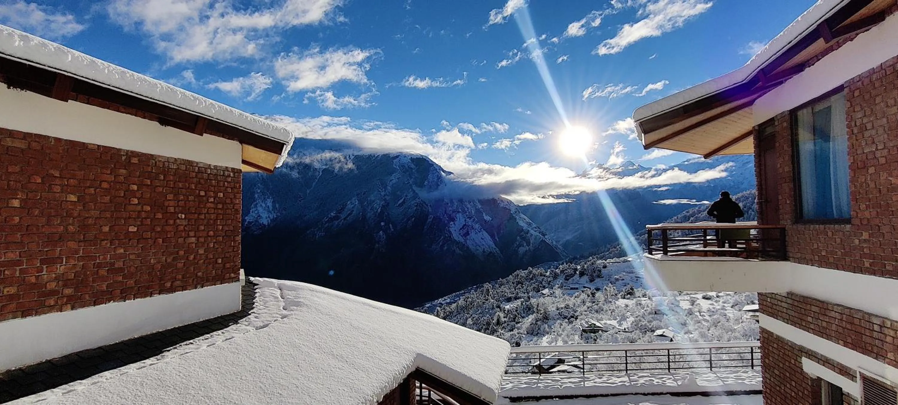 Property building in Casa Himalaya, Auli