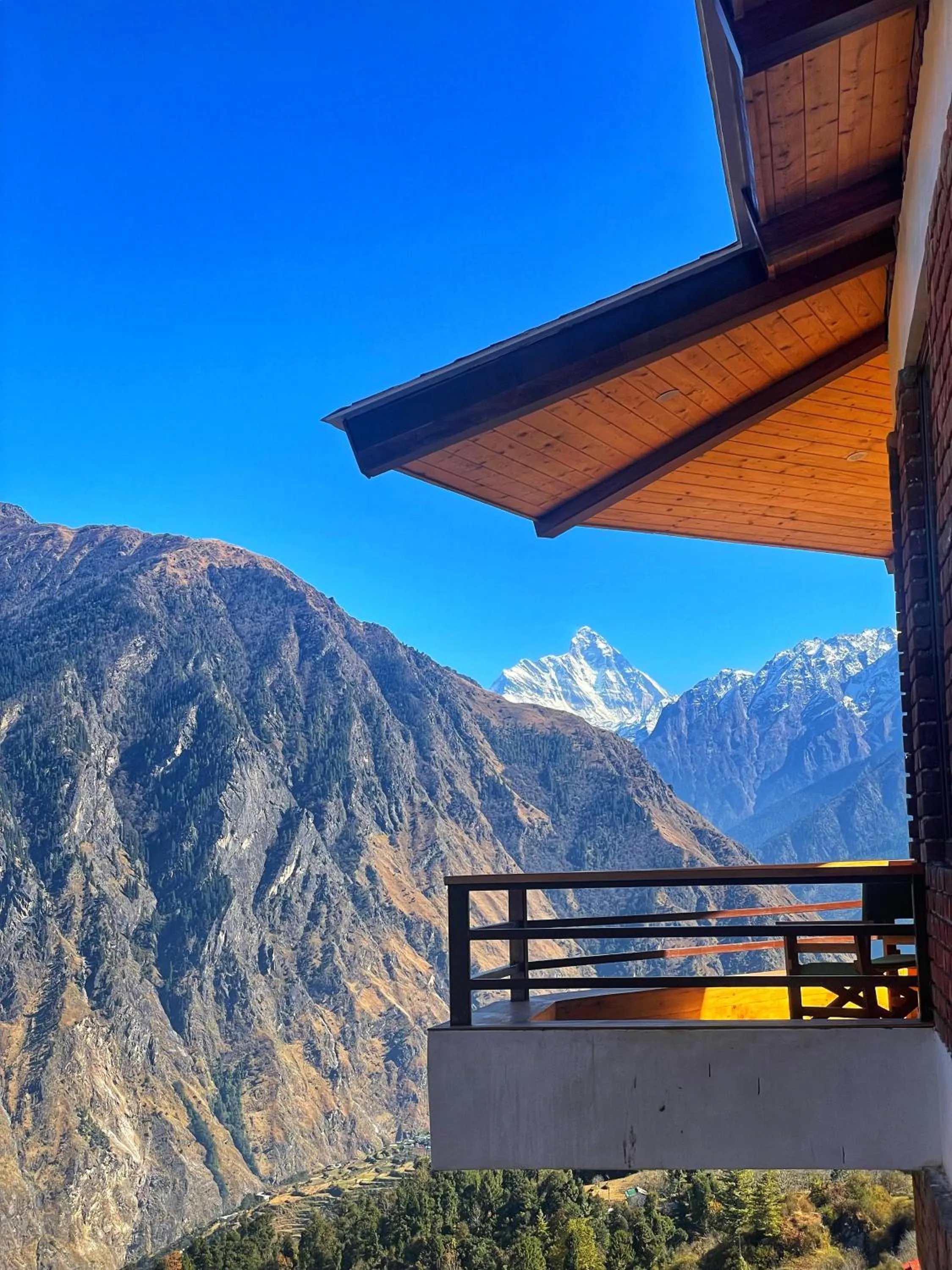 Natural landscape in Casa Himalaya, Auli