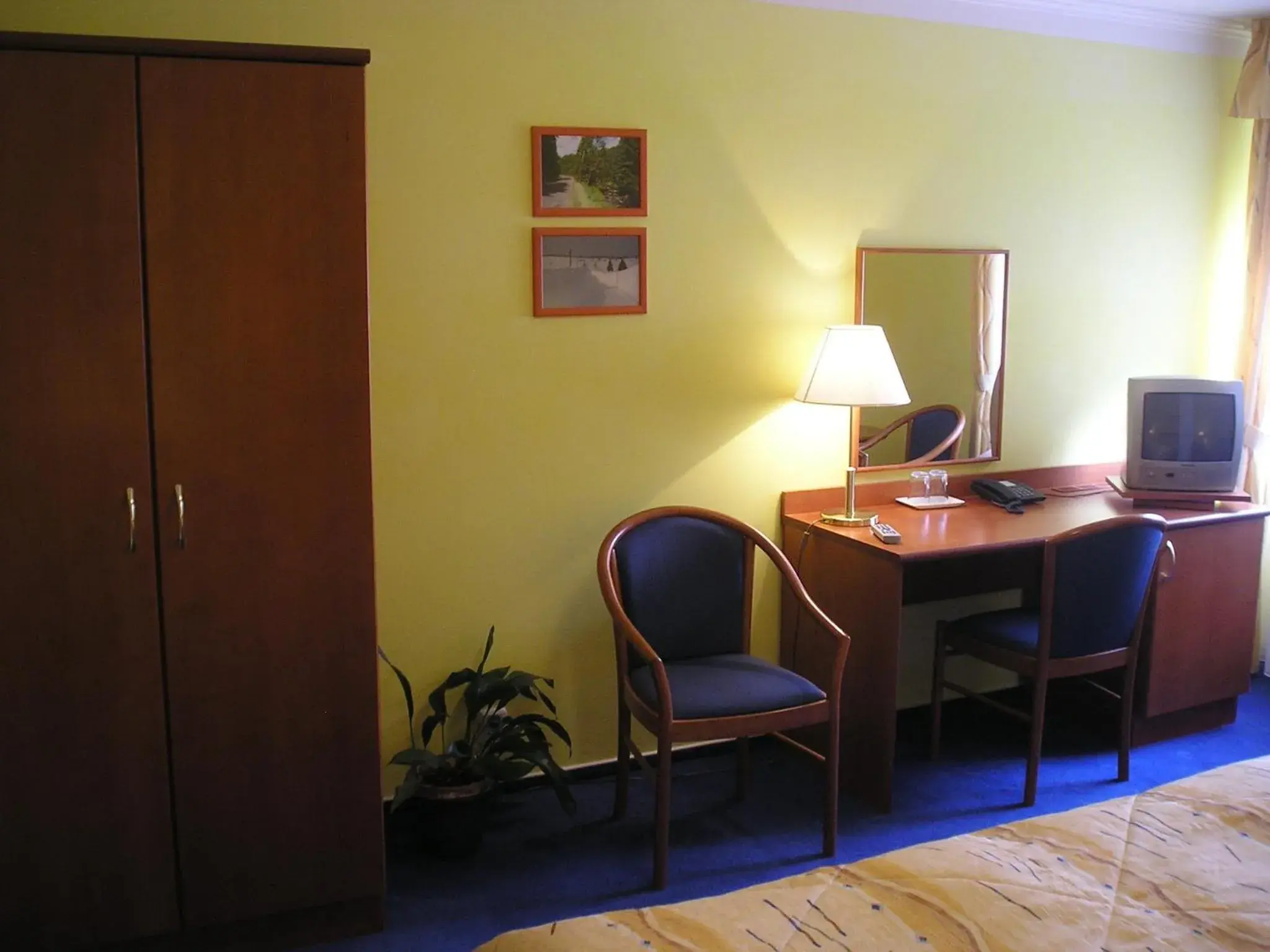 Triple Room in Anna SPA & Wellness Hotel Nejdek Triple Room in Anna SPA & Wellness Hotel Nejdek