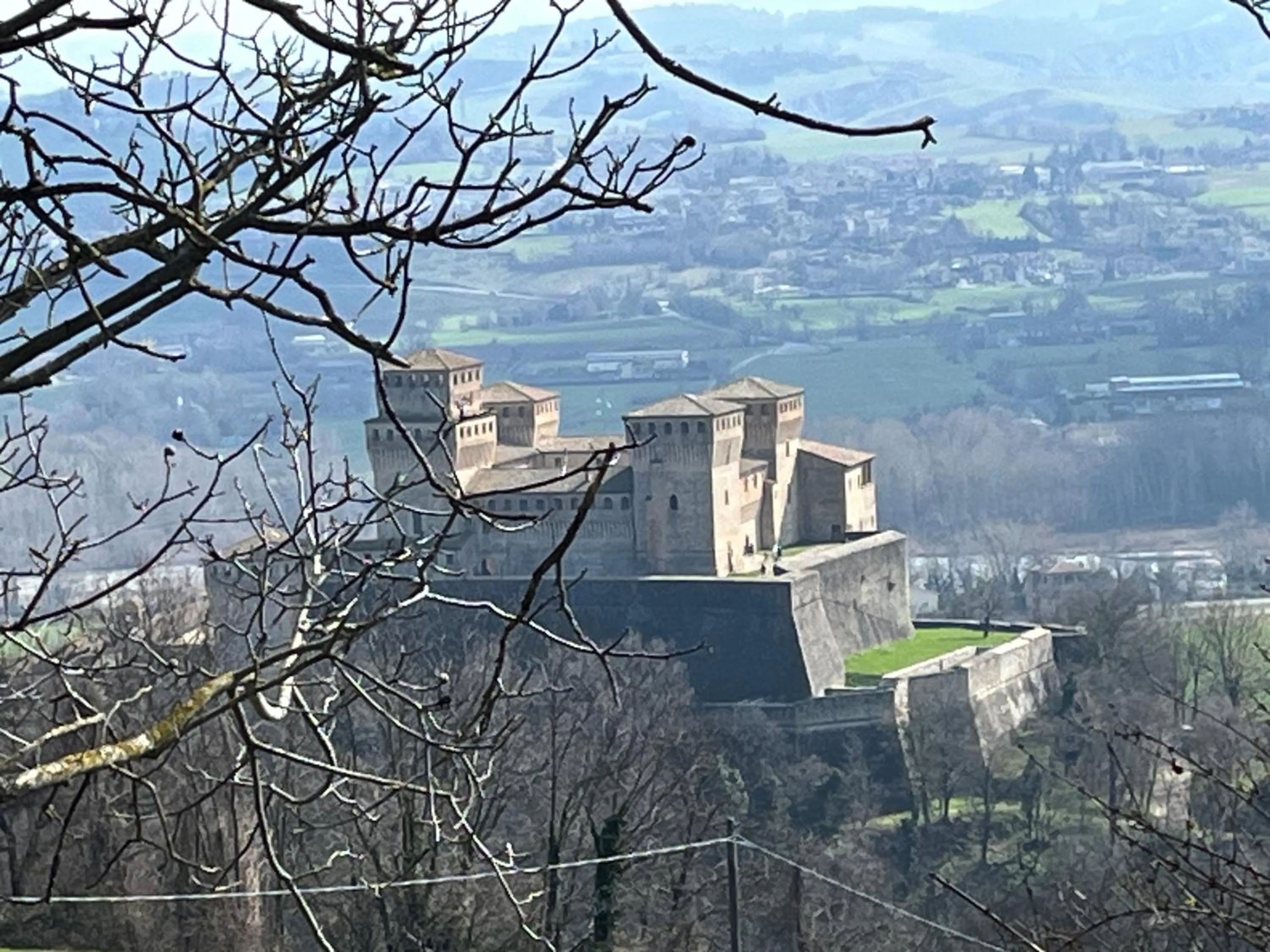 Nearby landmark in Acero Giallo