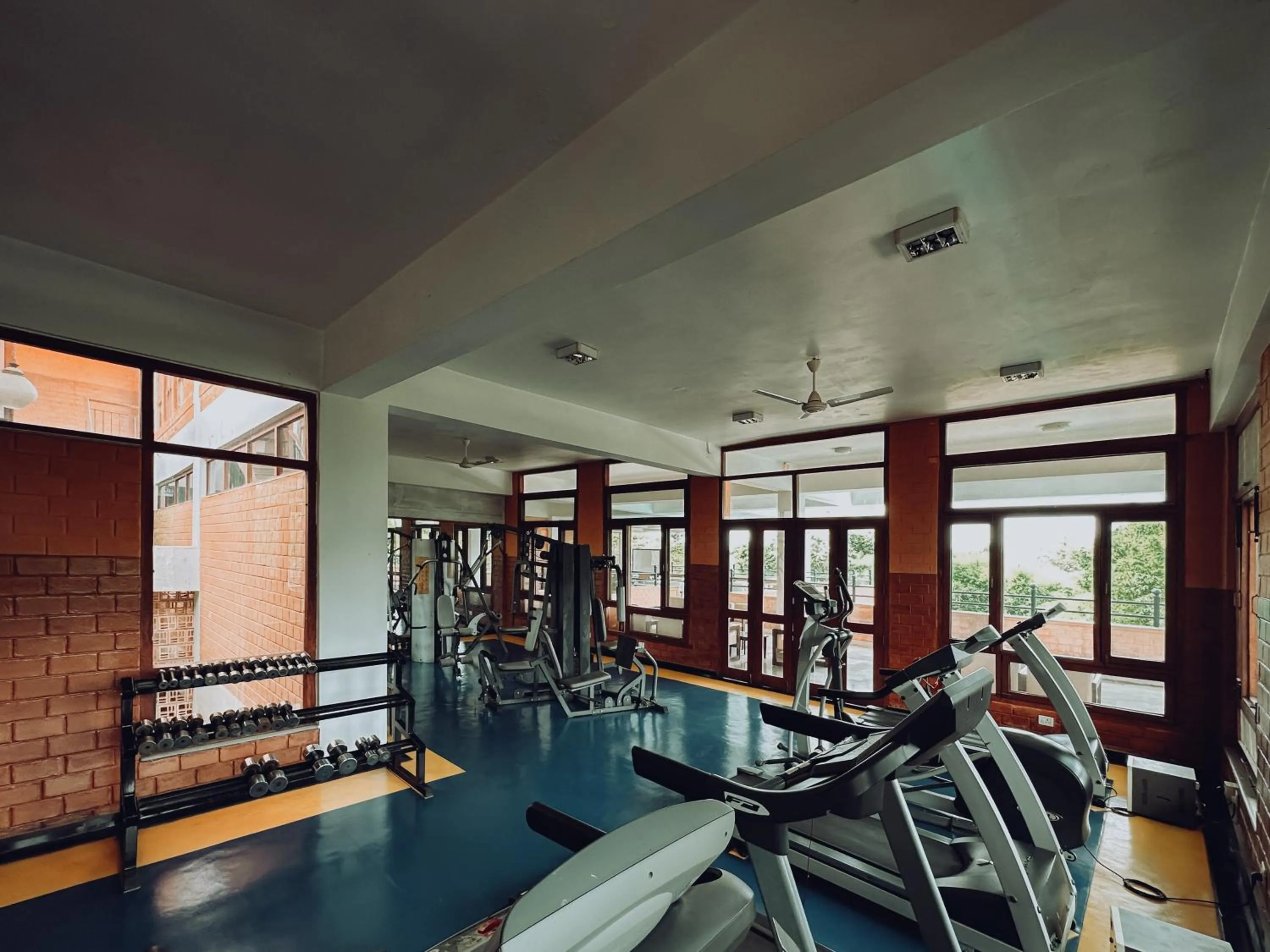 Fitness centre/facilities in Olde Bangalore Resort and Wellness Center