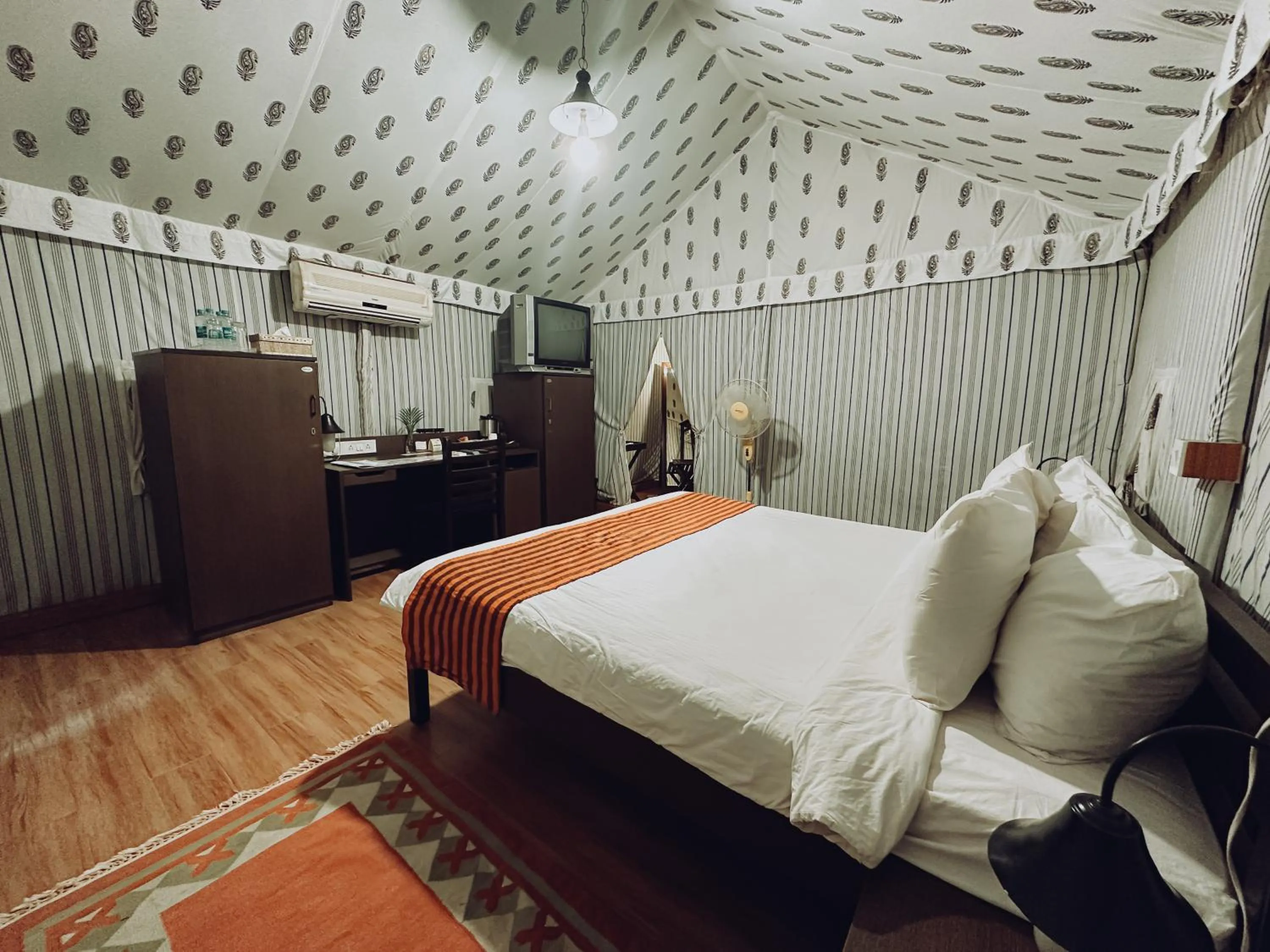 Bed in Olde Bangalore Resort and Wellness Center