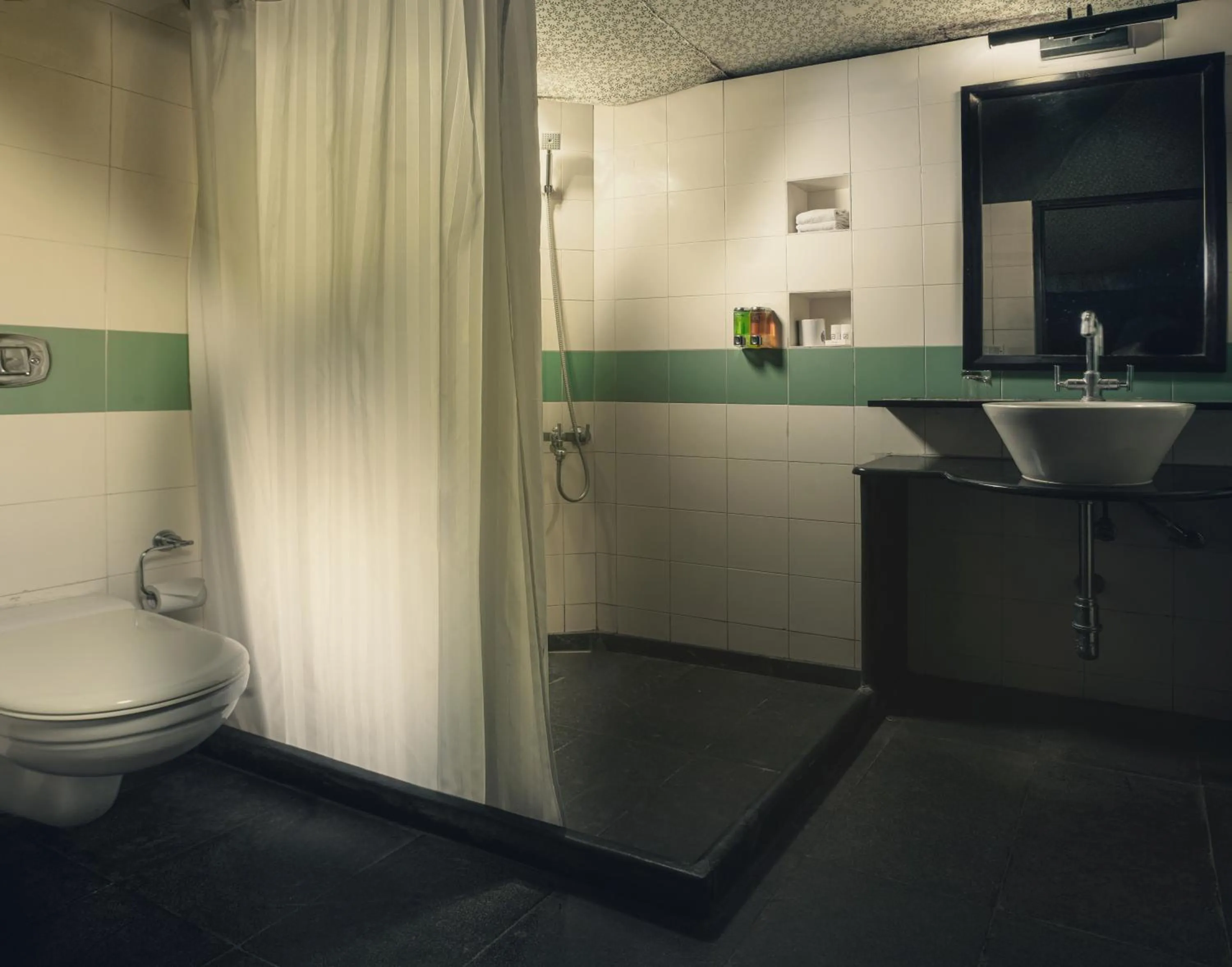 Bathroom in Olde Bangalore Resort and Wellness Center