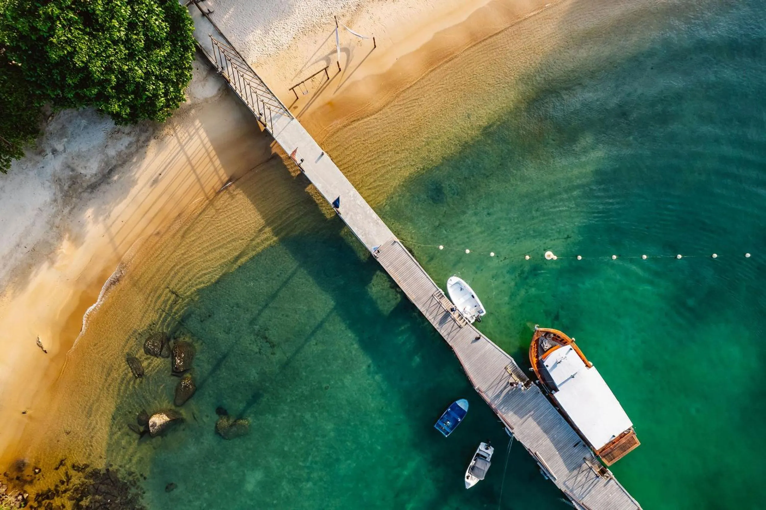 Beach in Angra Beach Hotel