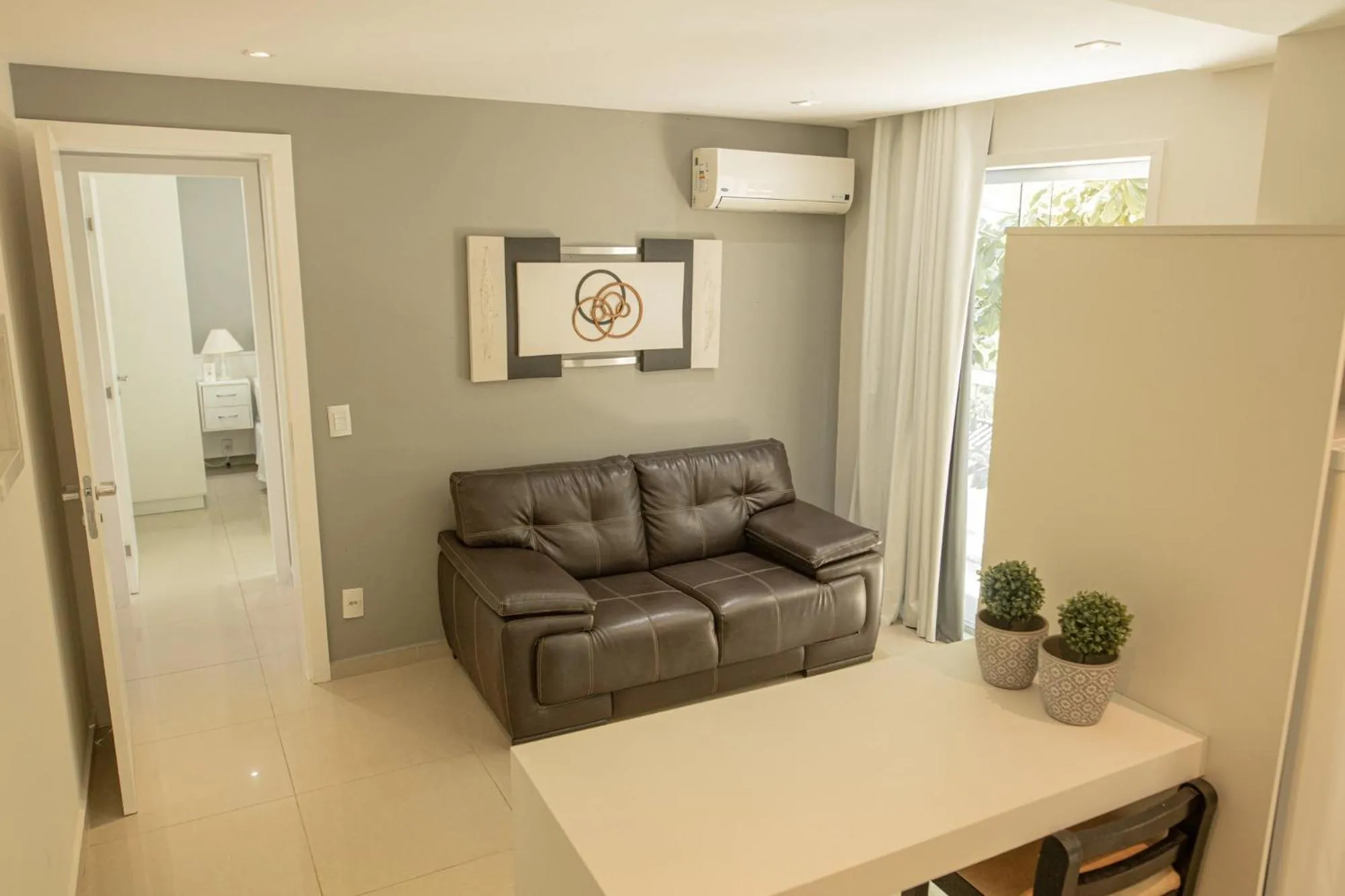 Suíte Comfort com Área de Estar in Angra Beach Hotel