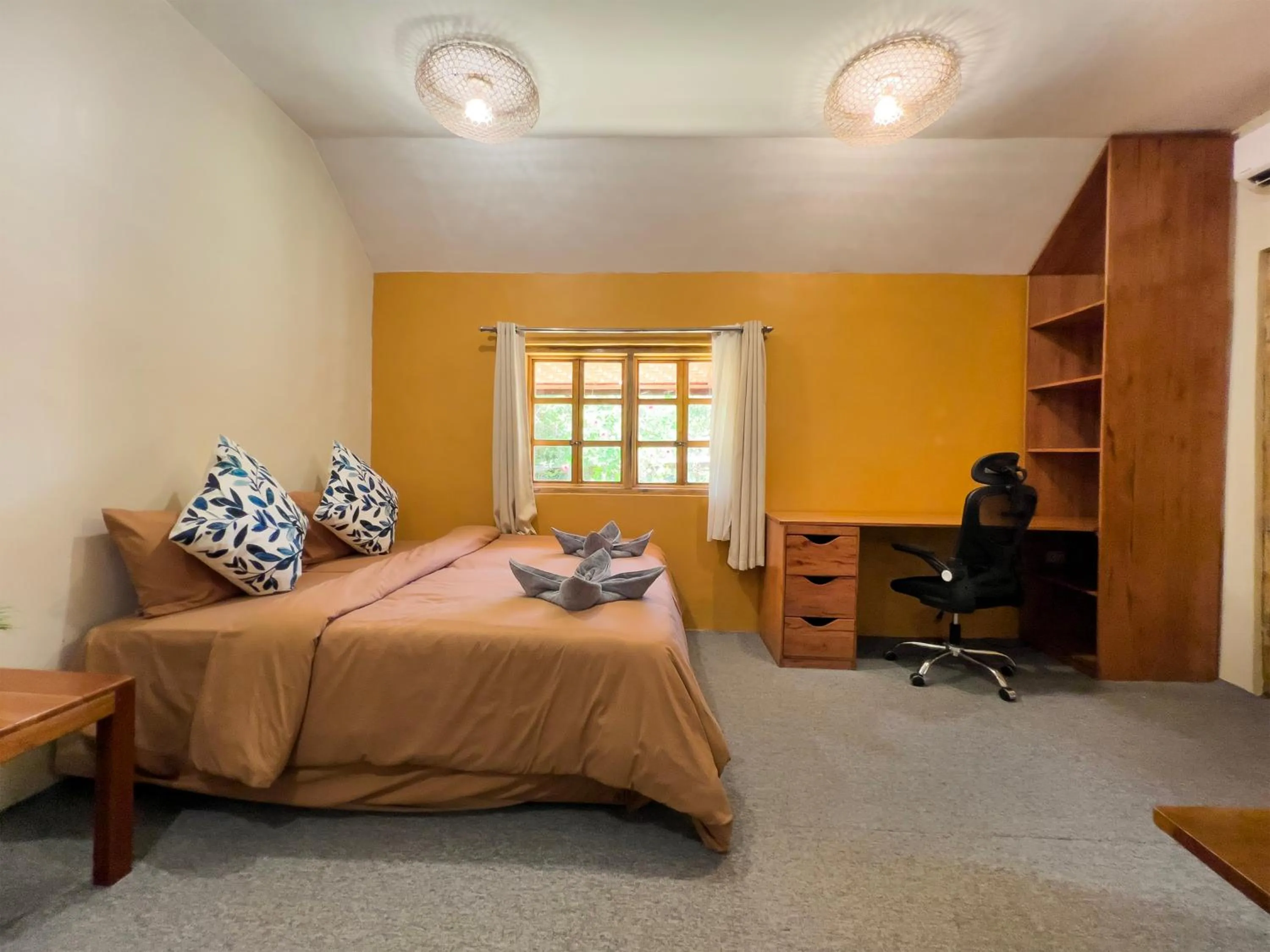 Bedroom, Bed in Nakabalo Guesthouse & Restaurant