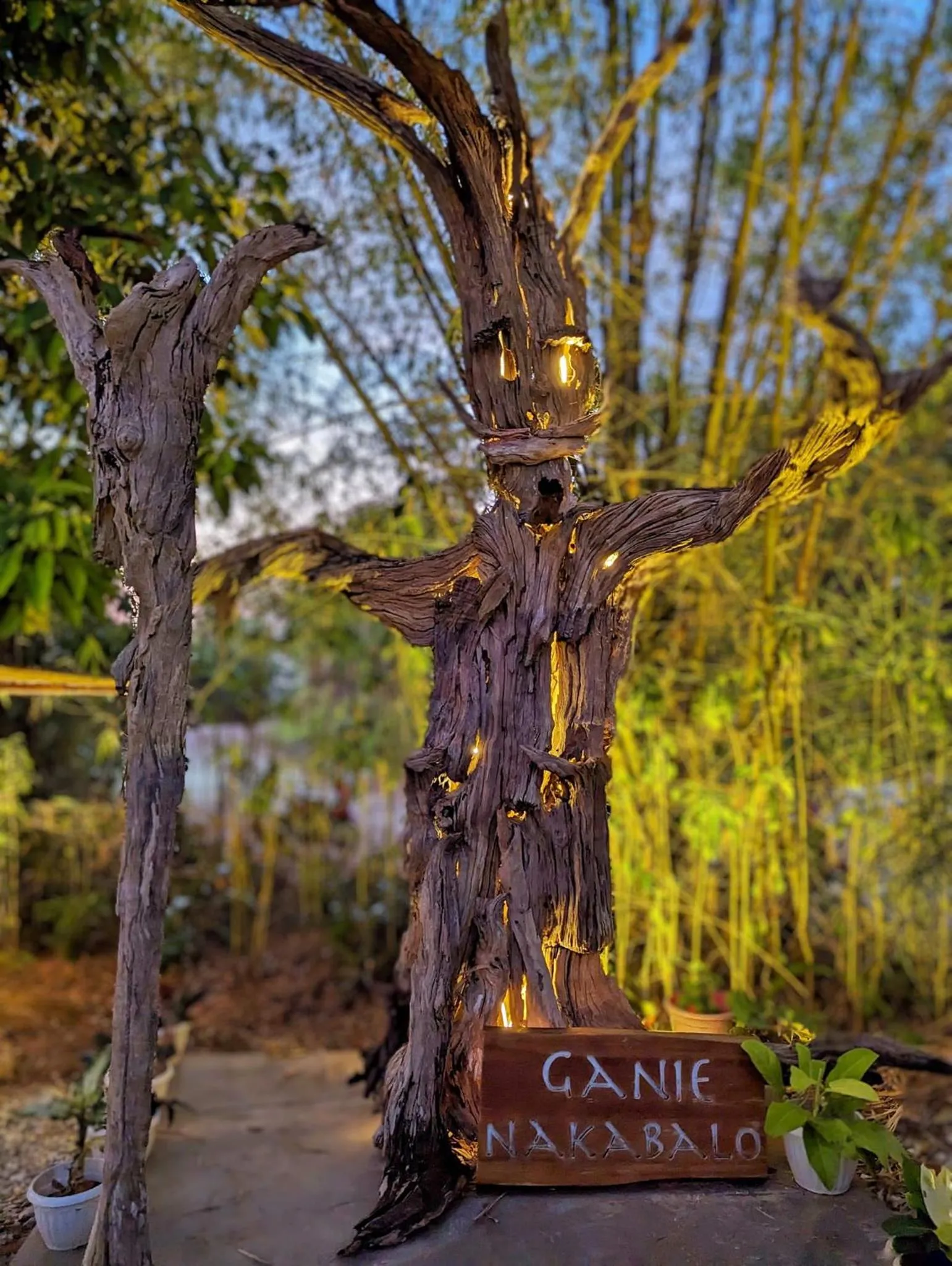 Parking in Nakabalo Guesthouse & Restaurant