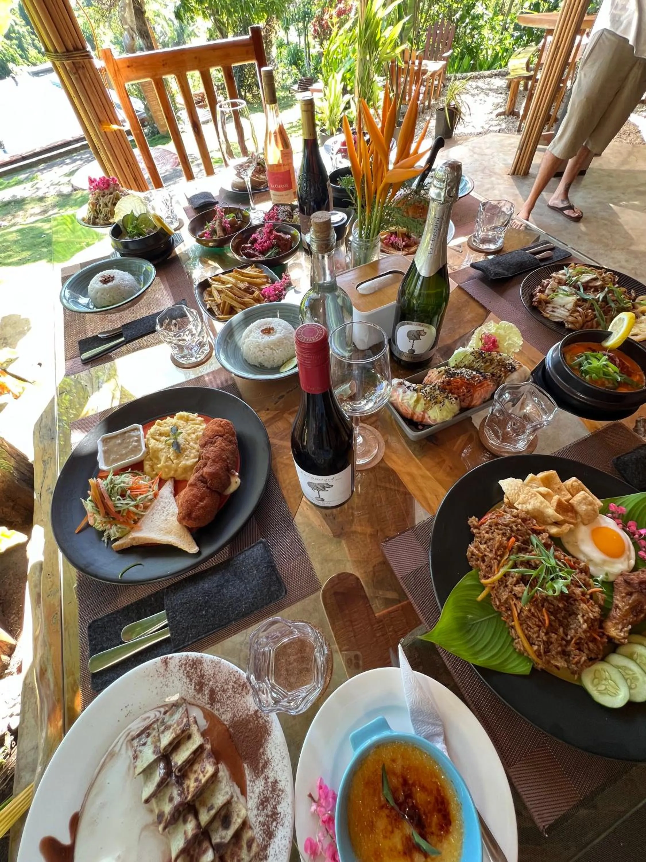 Restaurant/places to eat in Nakabalo Guesthouse & Restaurant