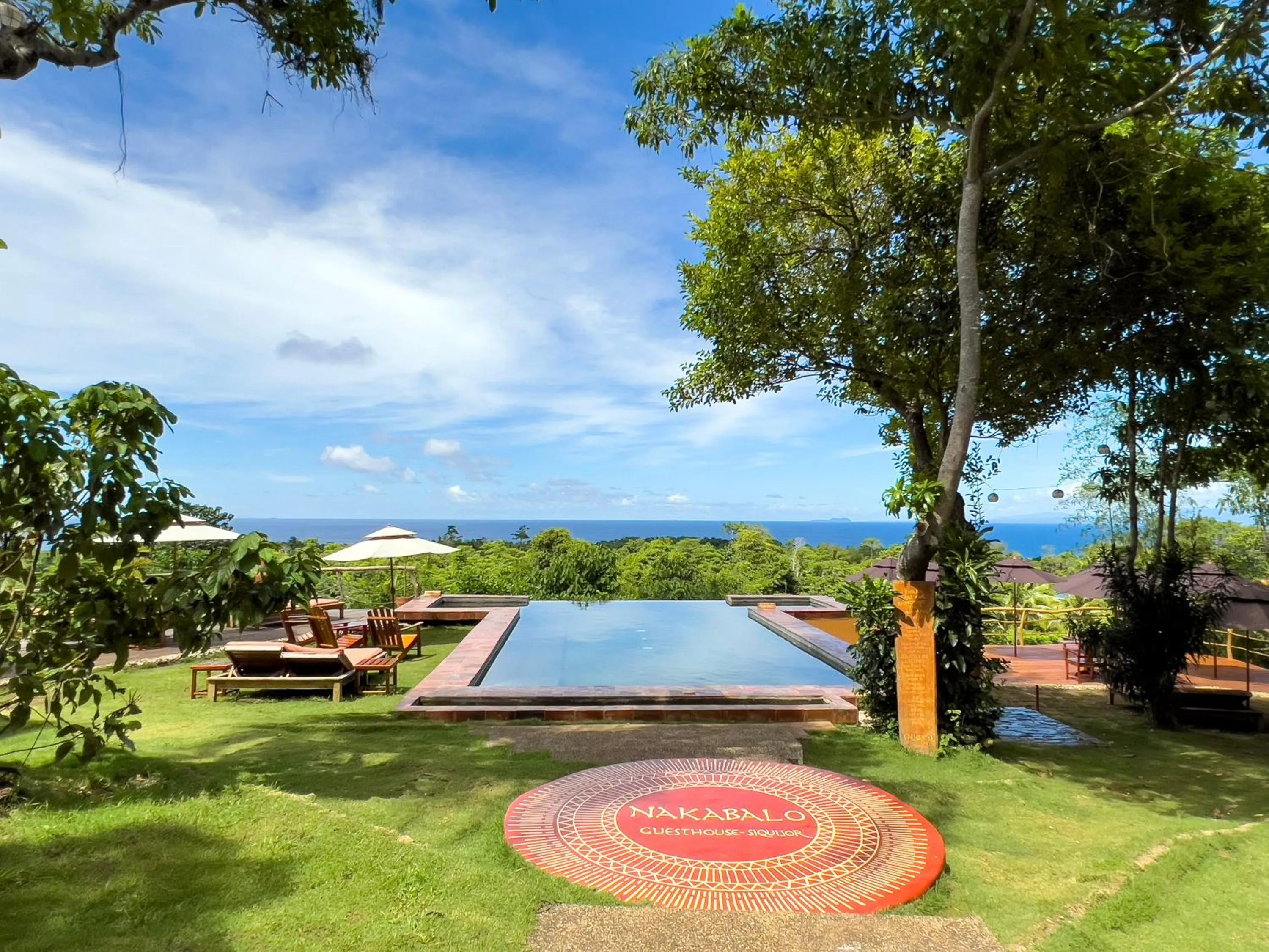 Swimming pool in Nakabalo Guesthouse & Restaurant