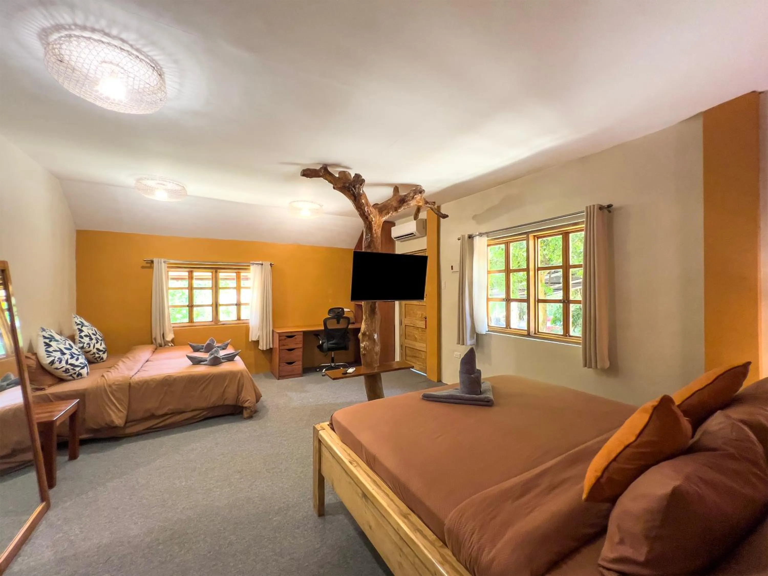 Bedroom, Bed in Nakabalo Guesthouse & Restaurant