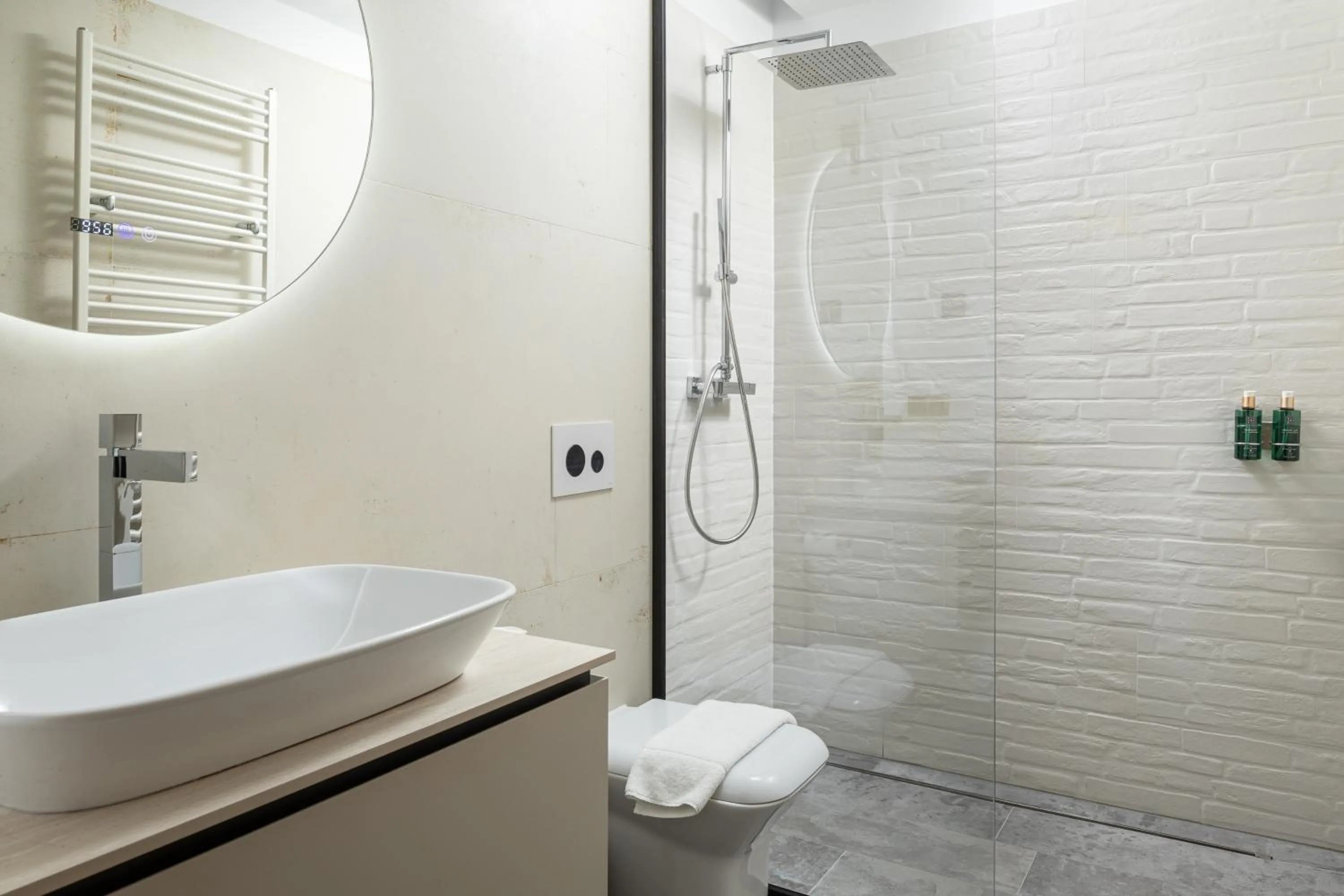 The Alley by Kanopian