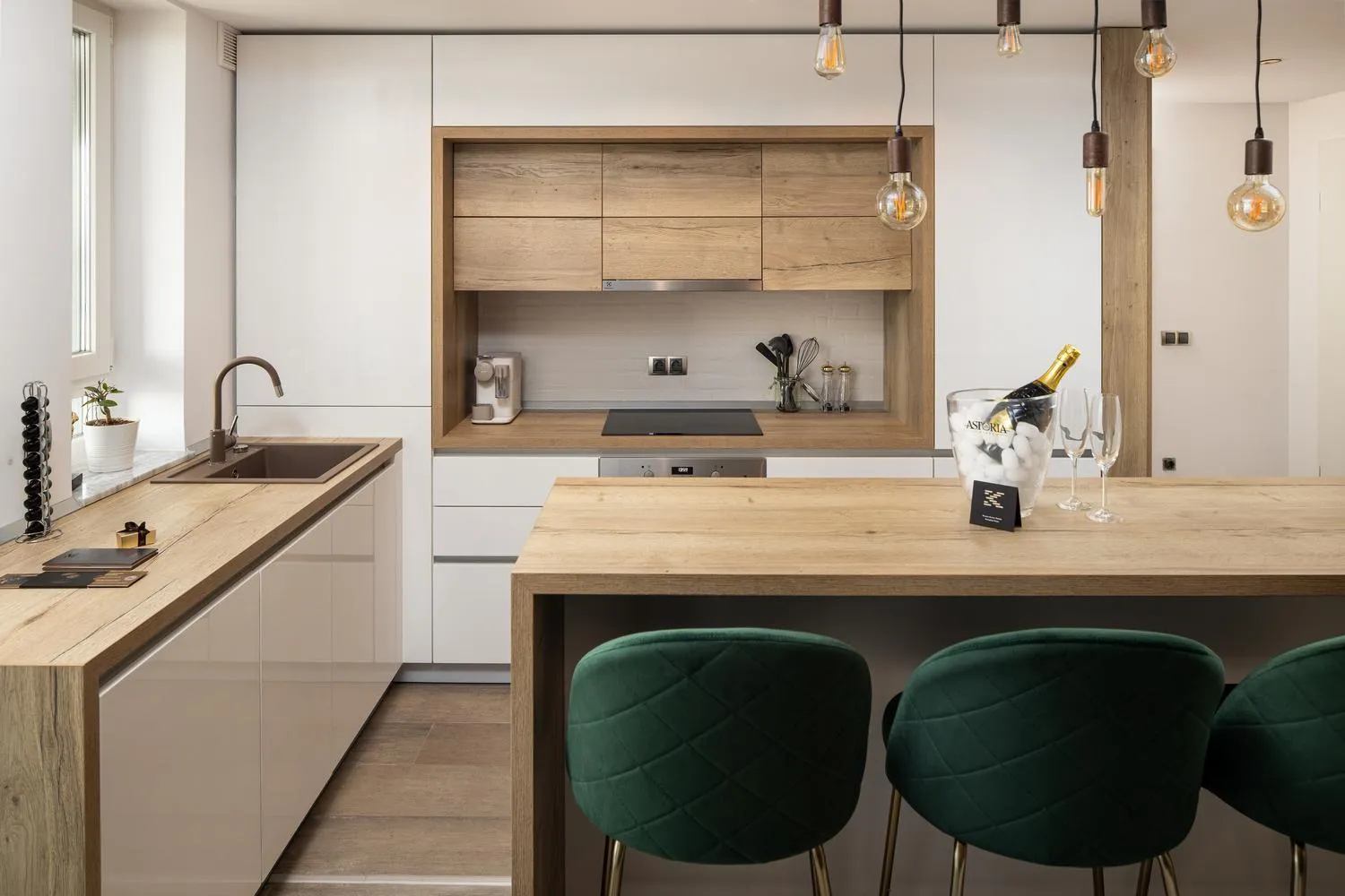 Kitchen or kitchenette in The Alley by Kanopian