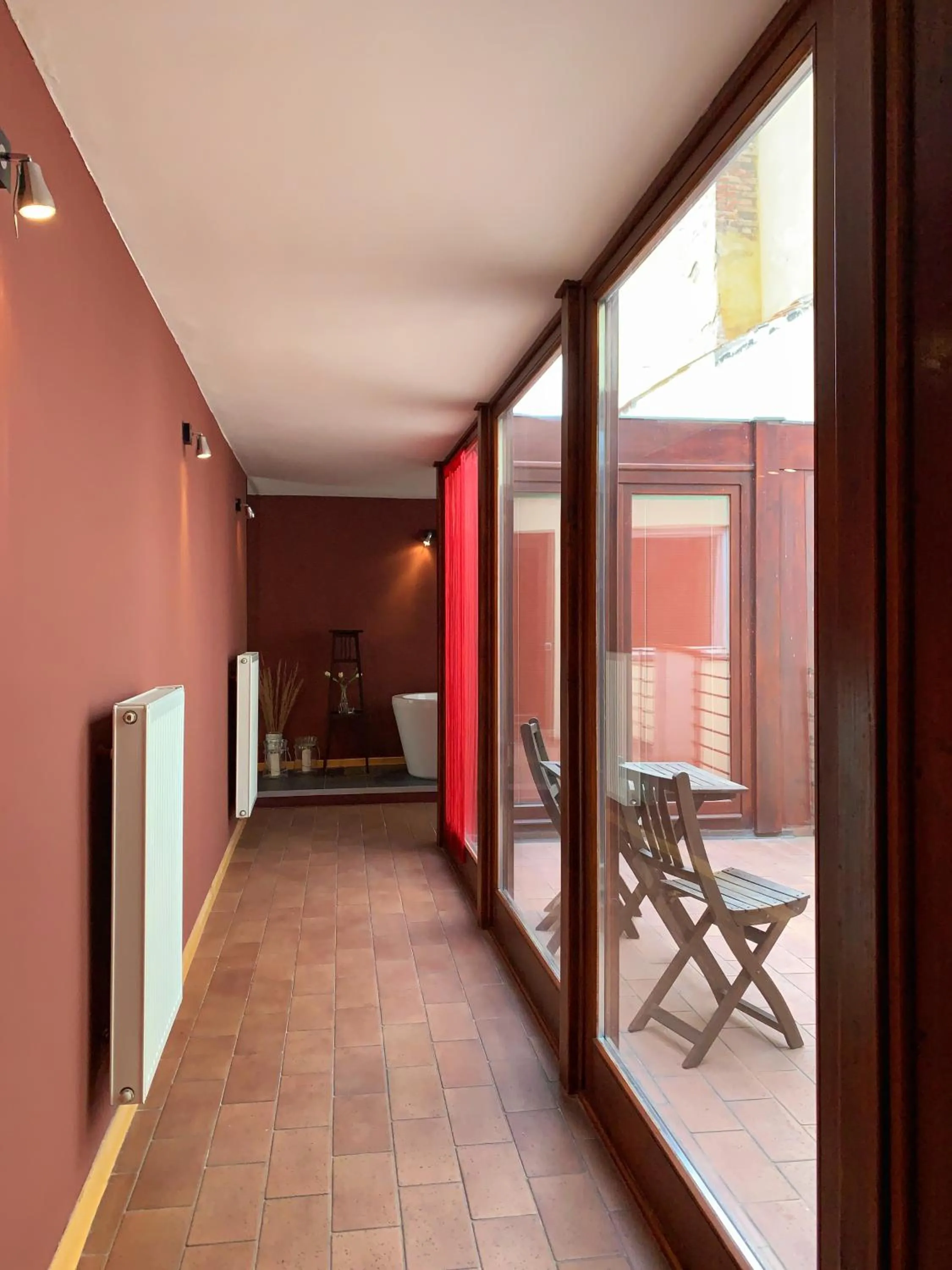 Patio in Small Luxury Palace Residence