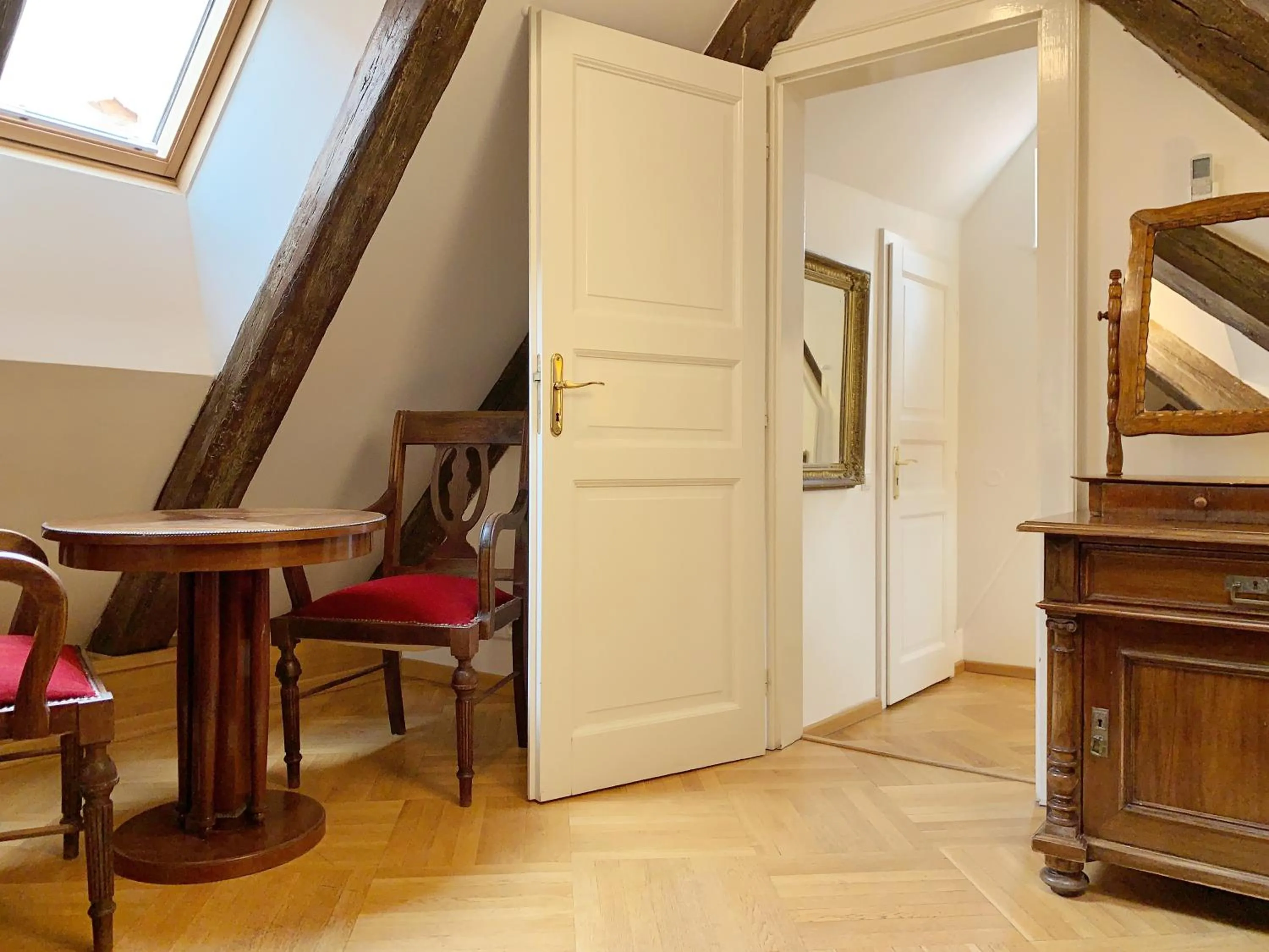 Seating area in Small Luxury Palace Residence