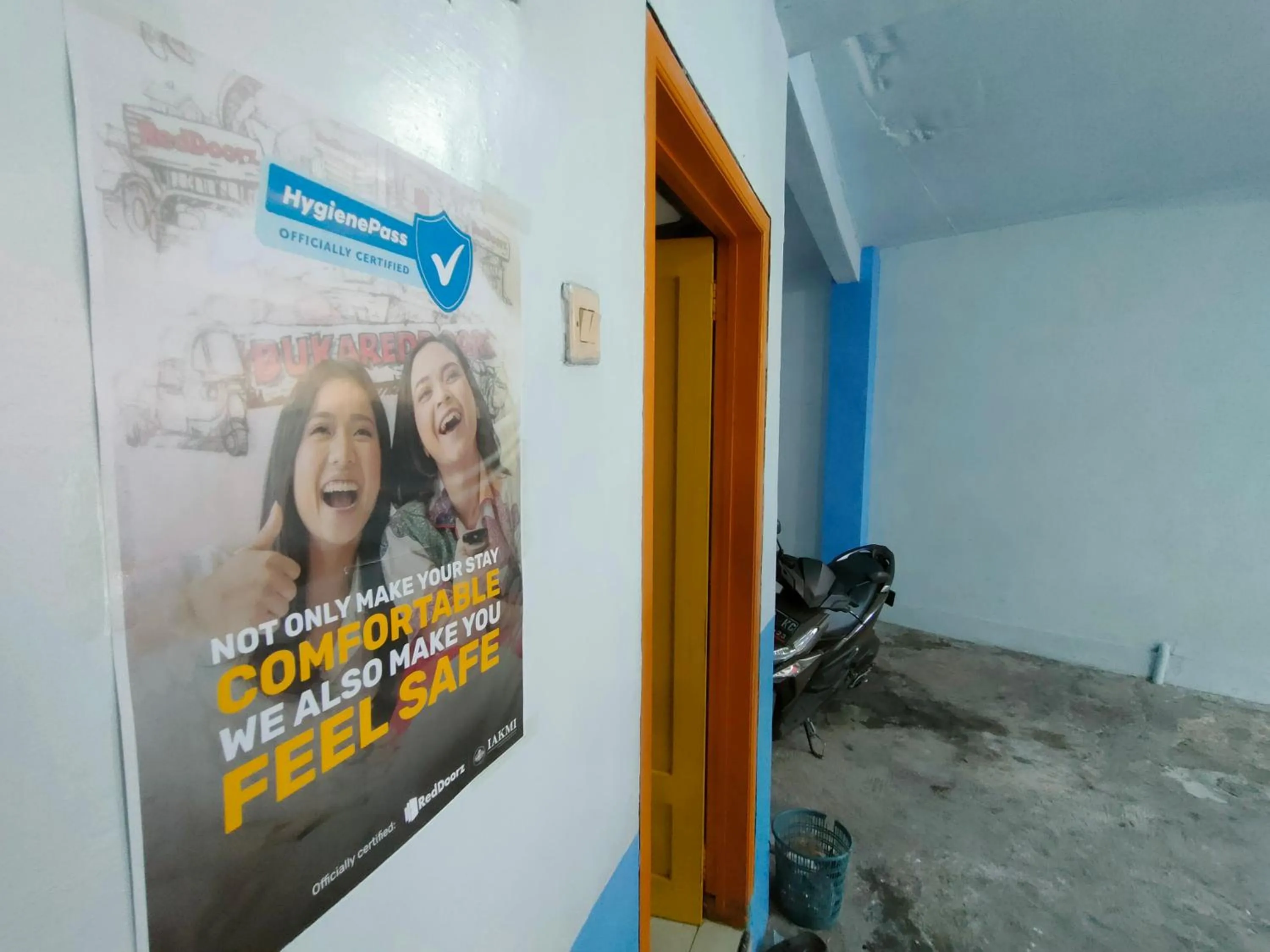 Parking in Blue Nineteen RedPartner