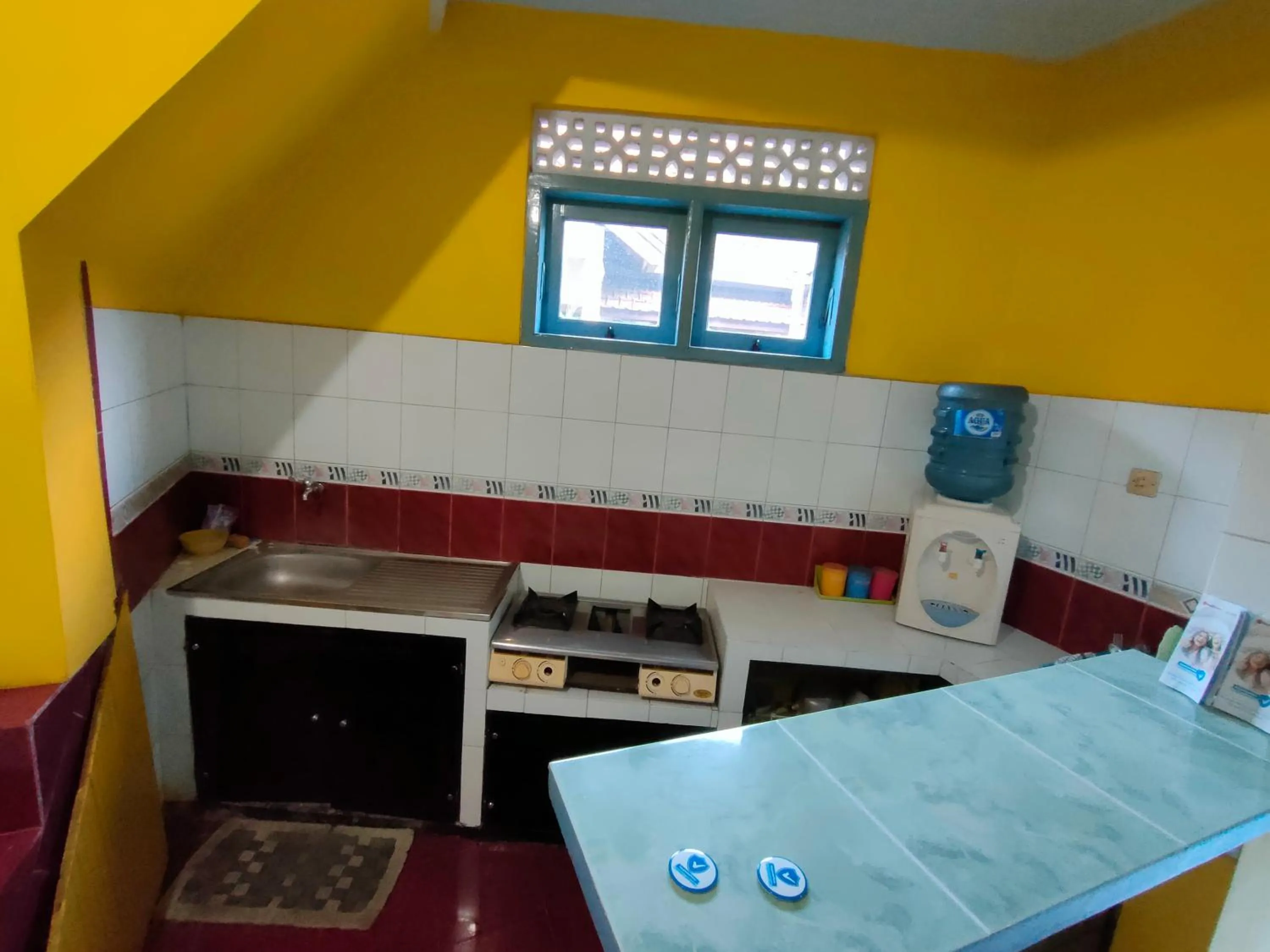 Kitchen or kitchenette in Blue Nineteen RedPartner